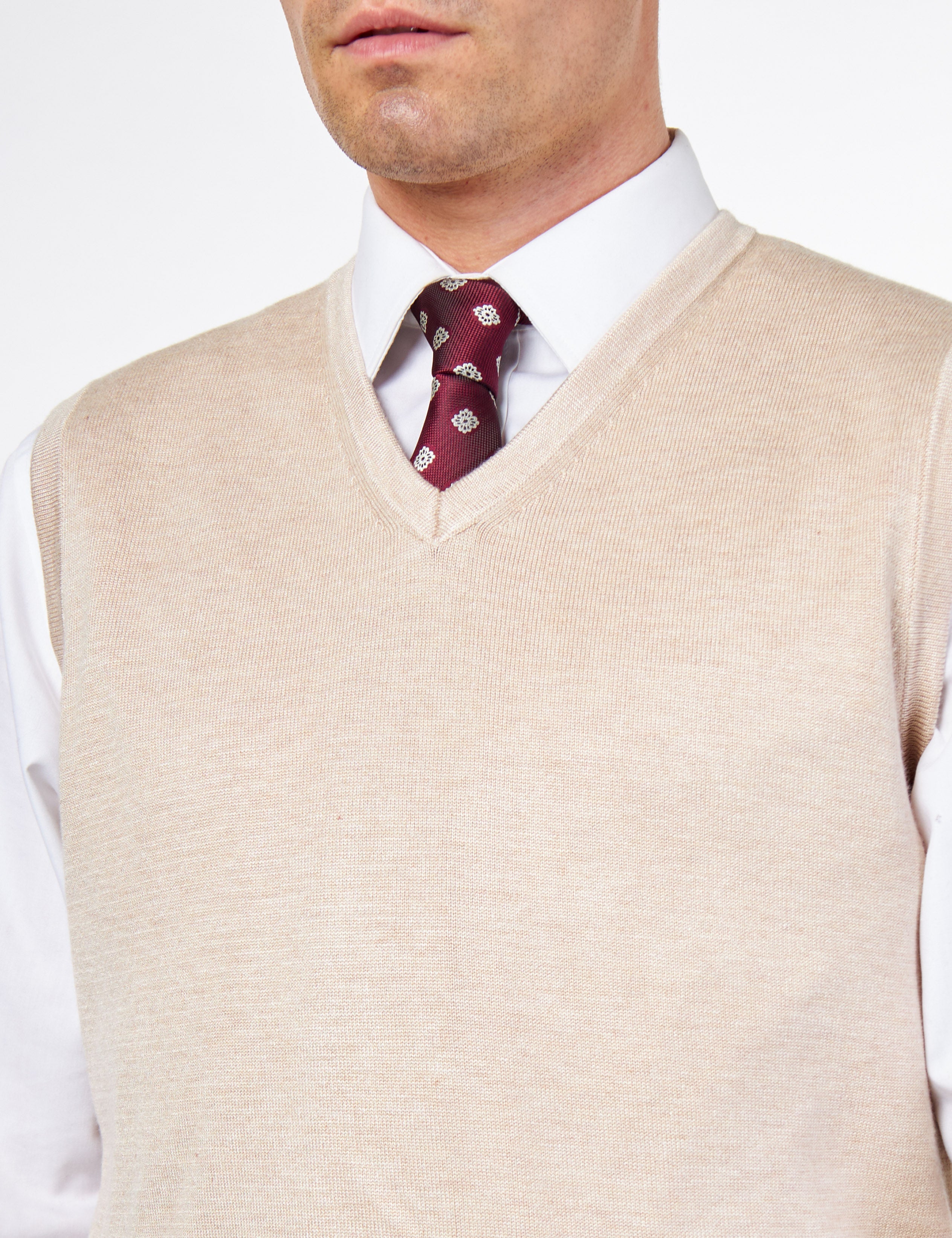 KNITTED COTTON CREAM SLEEVELESS JUMPER V-NECK VEST