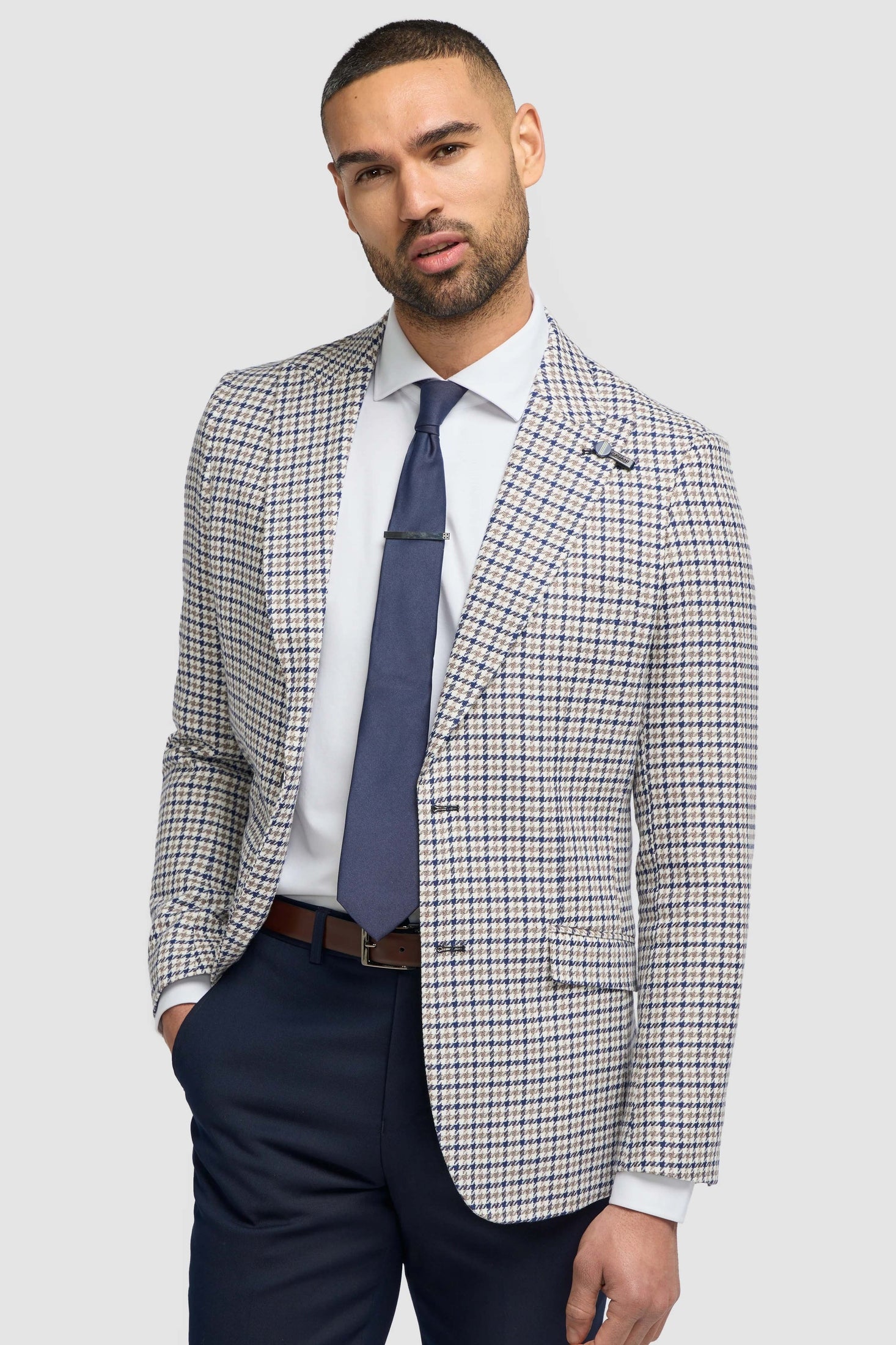 Cavani – Bartela Cotton Linen Houndstooth Jacket Beige