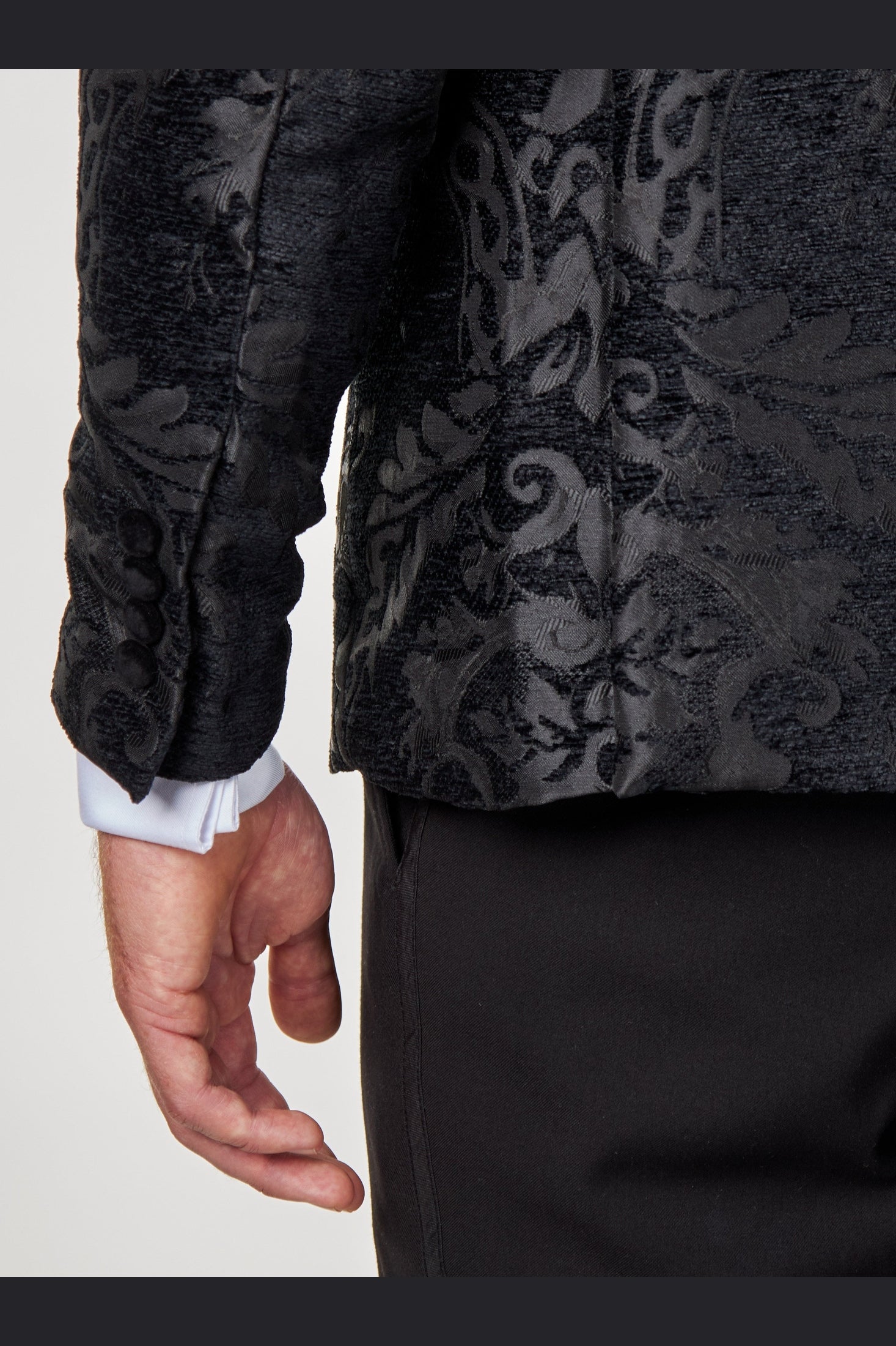 GLEN - Black Floral Foliage Jacquard Tuxedo Jacket