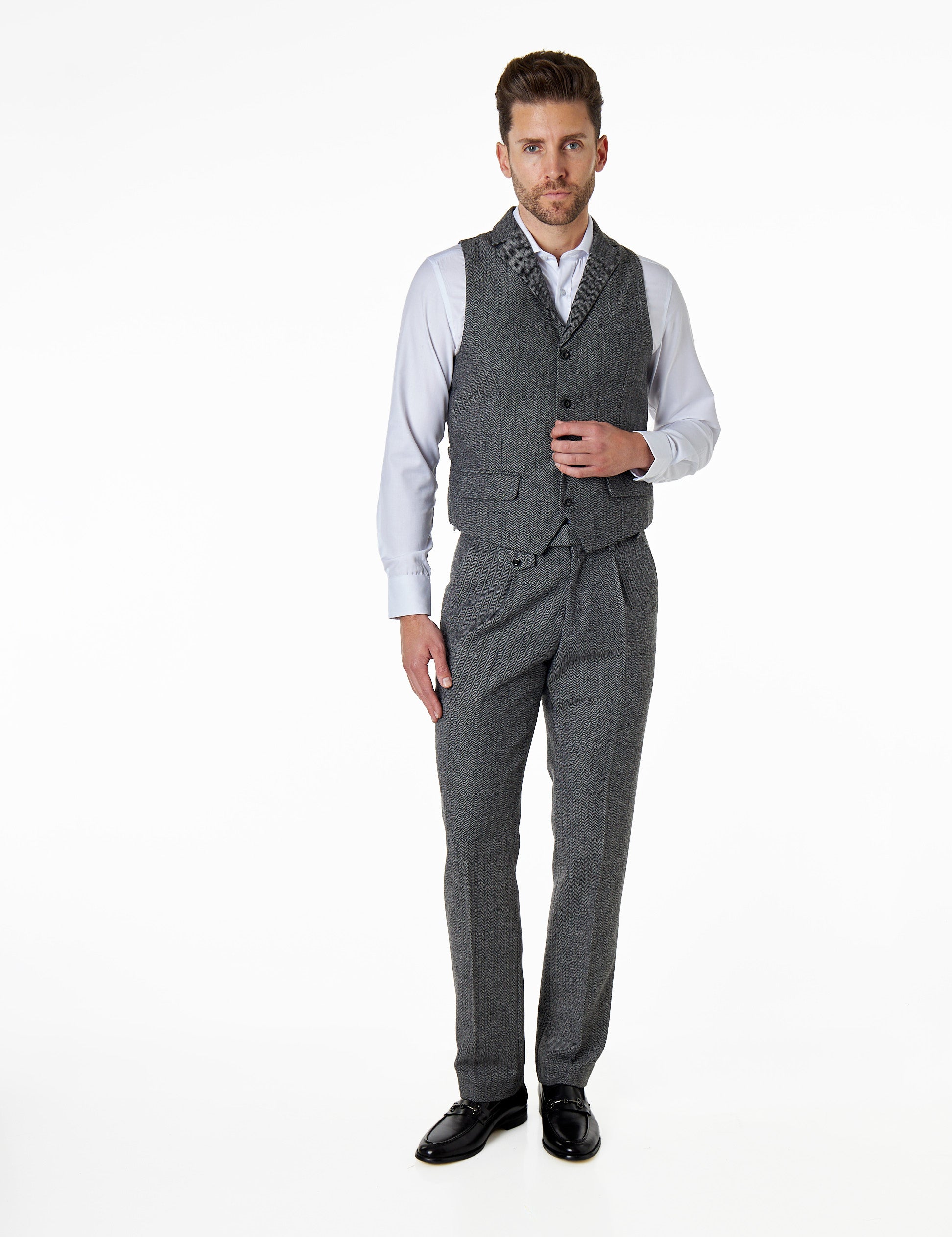 JAX - HERRINGBONE TWEED WAISTCOAT IN GREY