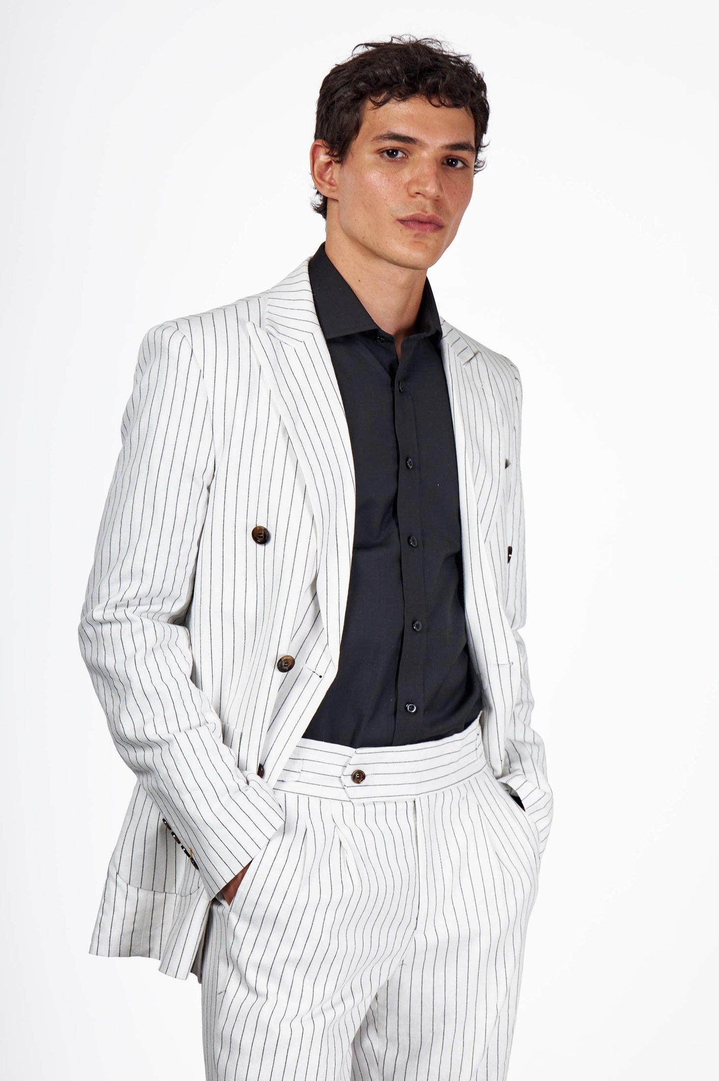 LLOYD – Double Breasted Linen Jacket In White Pinstripes