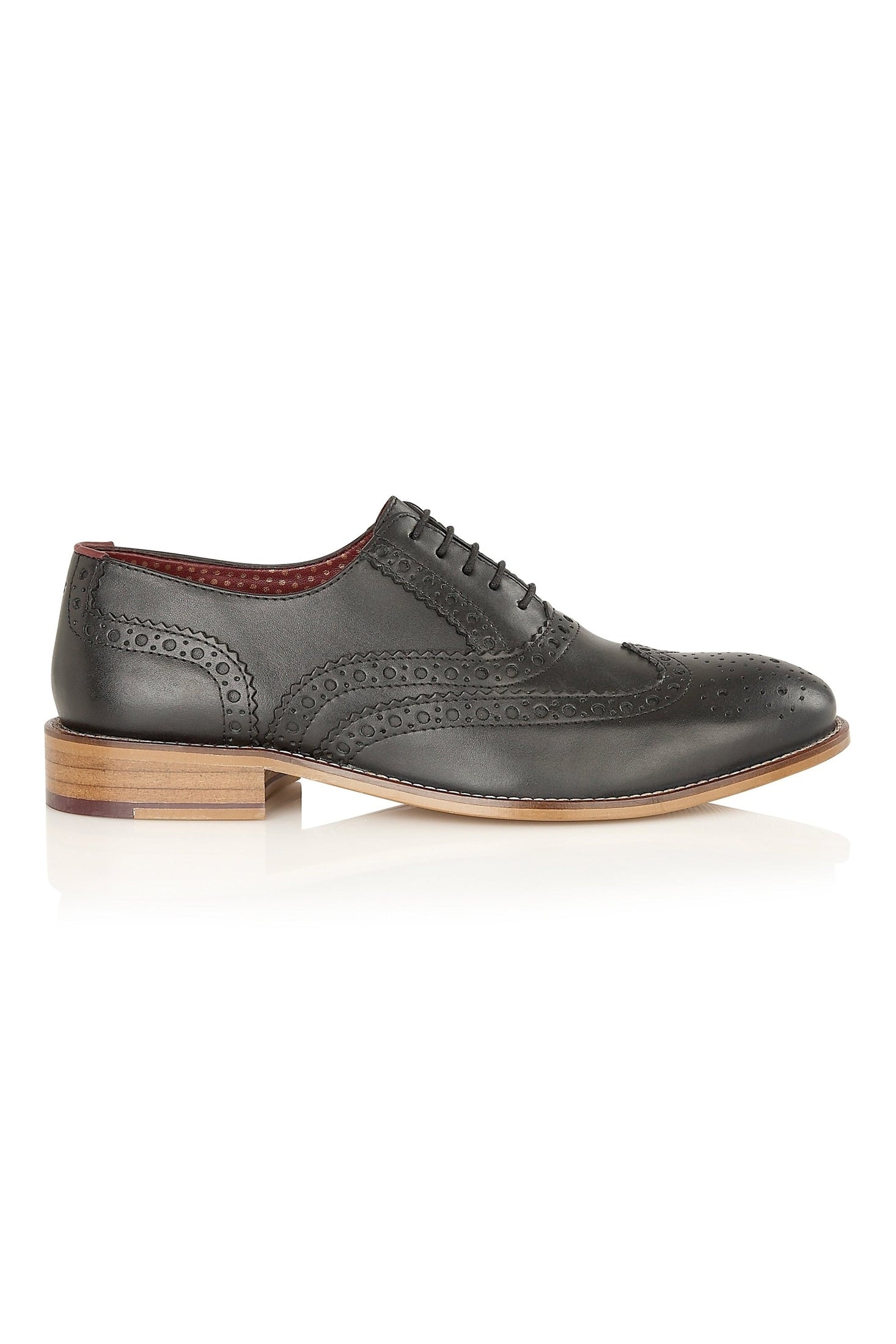 OXFORD BROGUES IN BLACK