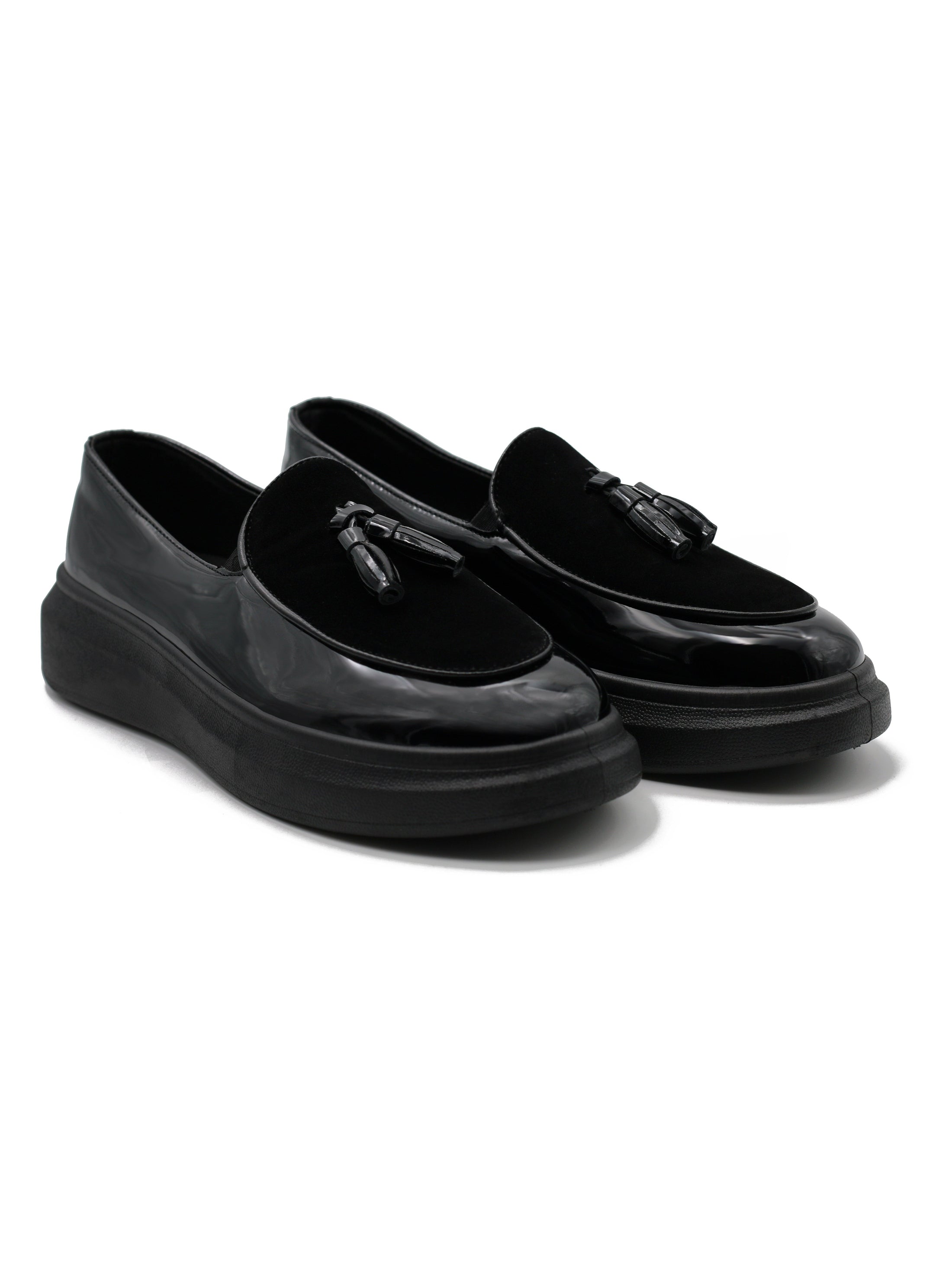 SHINY TASSEL LOAFERS