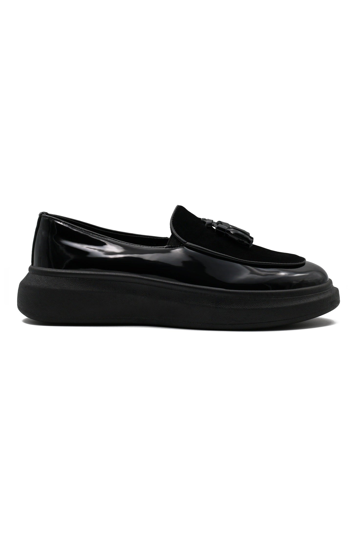 SHINY TASSEL LOAFERS