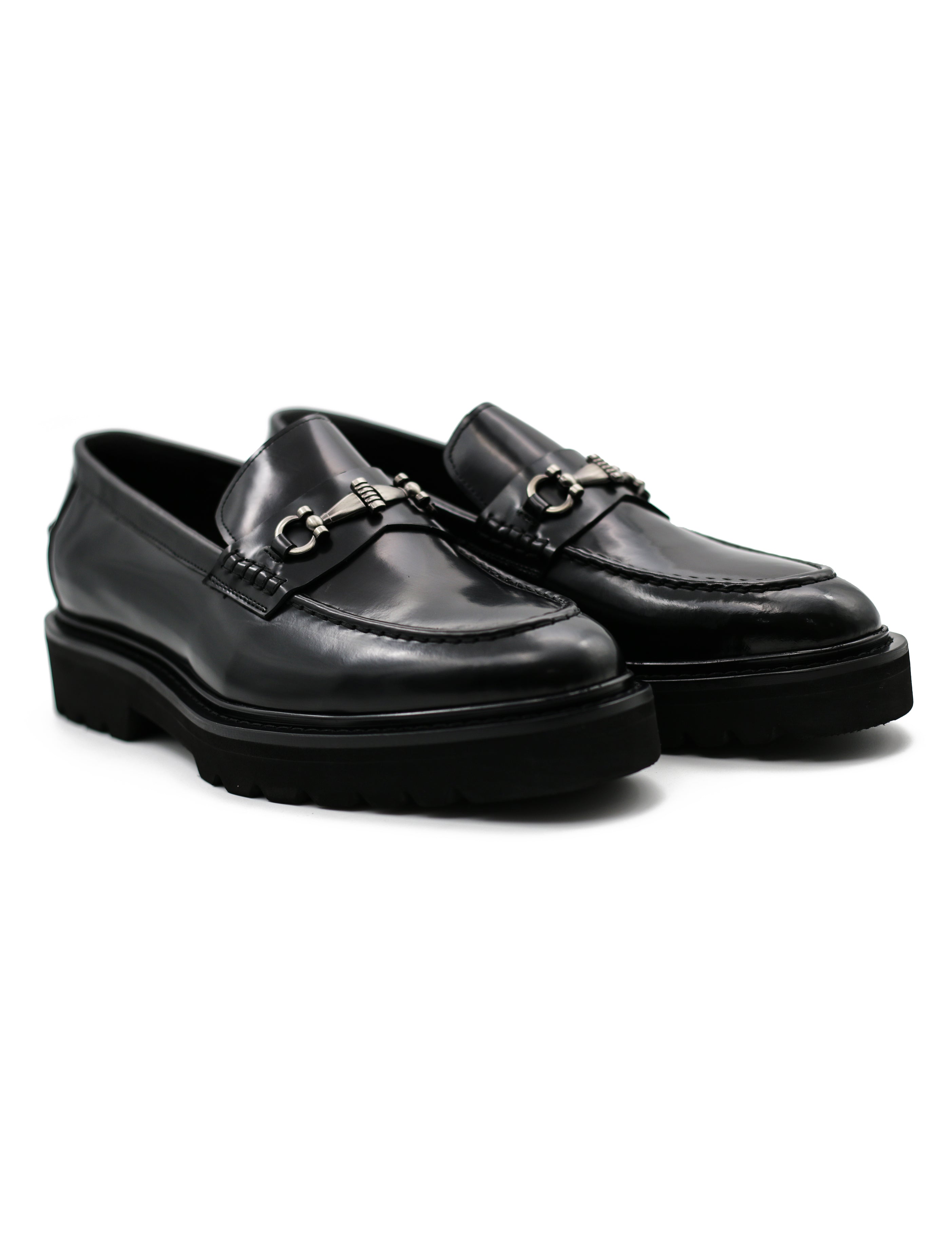 SNAFFLE BIT LUG SOLE BLACK POLISHED LEATHER LOAFERS
