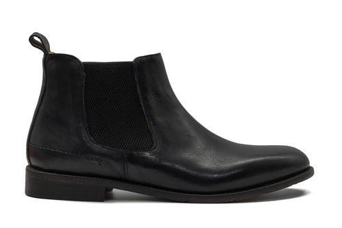POLISHED BLACK ITALIAN LEATHER CHELSEA BOOTS