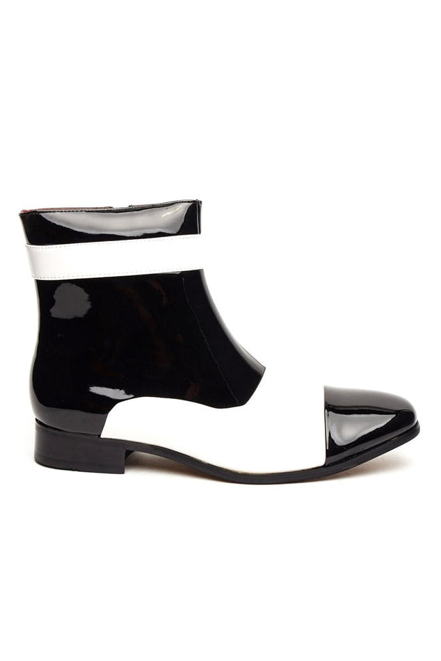 PATENT BLACK & WHITE ZIP GATSBY BOOTS
