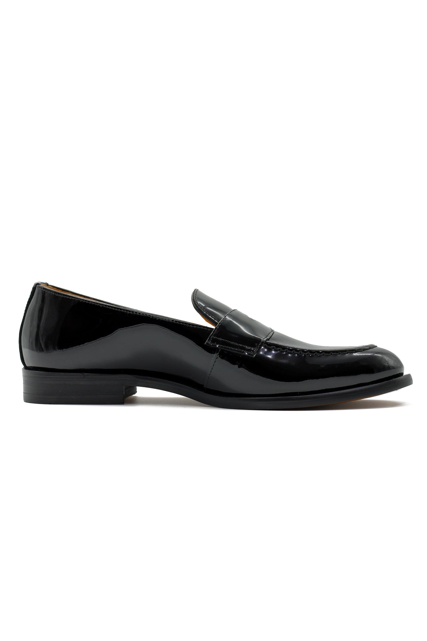 BLACK PATENT LEATHER PENNY LOAFER