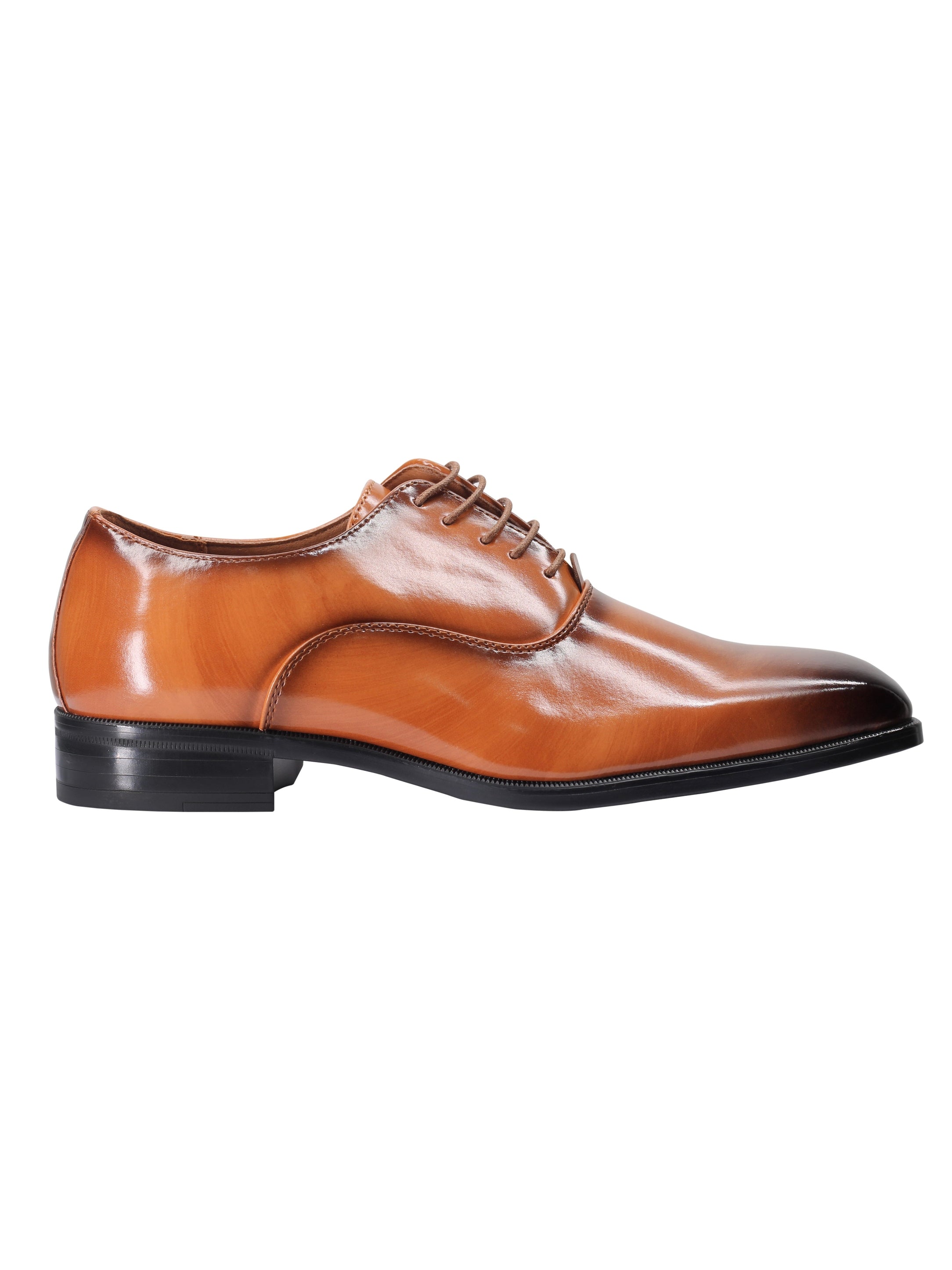POLISHED OXFORD LACEUP SHOES