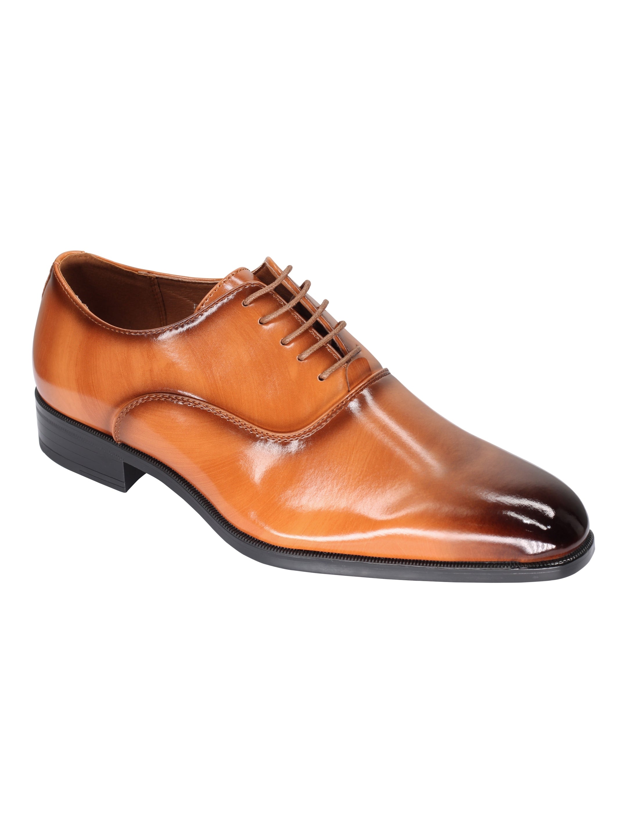 POLISHED OXFORD LACEUP SHOES