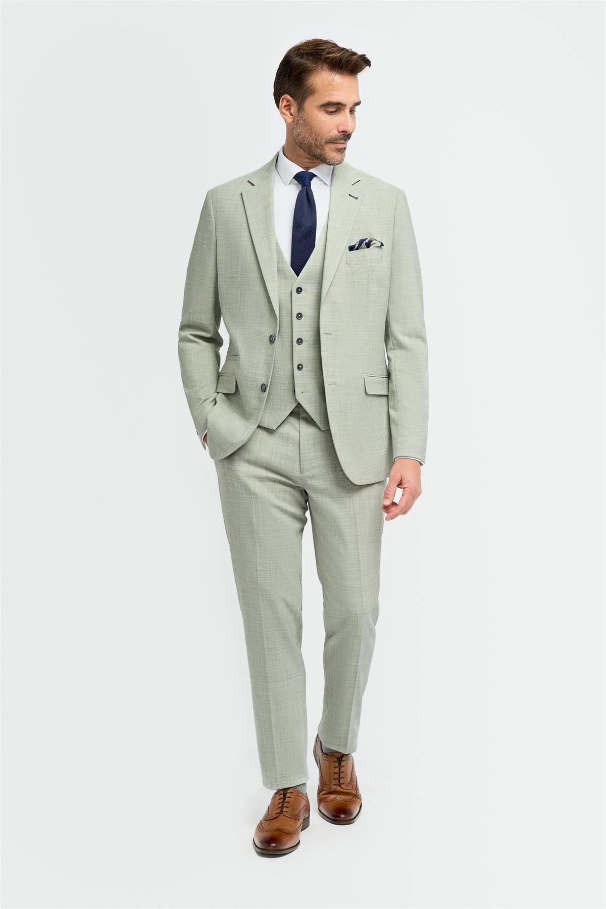 Cavani Camden Sage Green Men’s 3-Piece Suit – Tailored