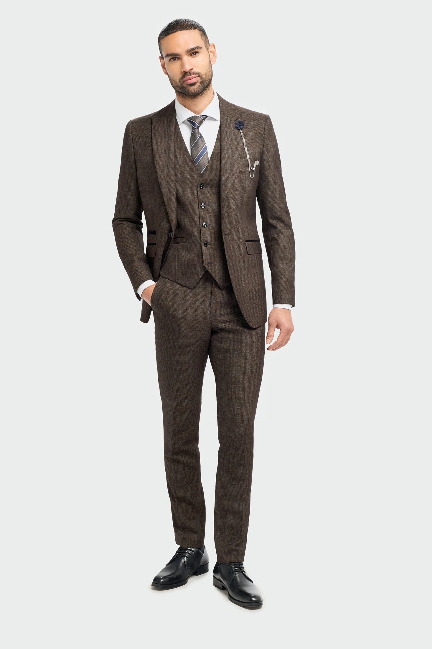 CARIDI – TAILORED FIT 3 PIECE SUIT IN BROWN CHECK