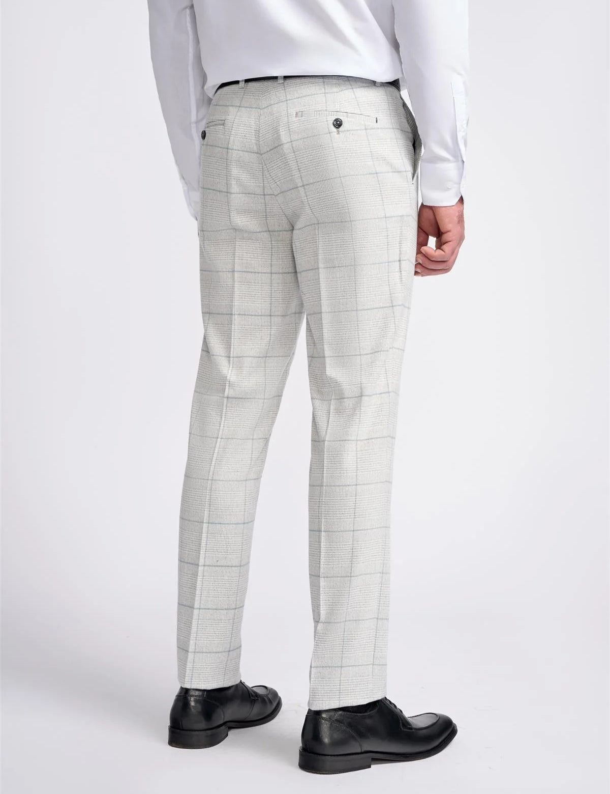 RADHIKA MENS SLIM FIT WHITE THREE PIECE SUIT
