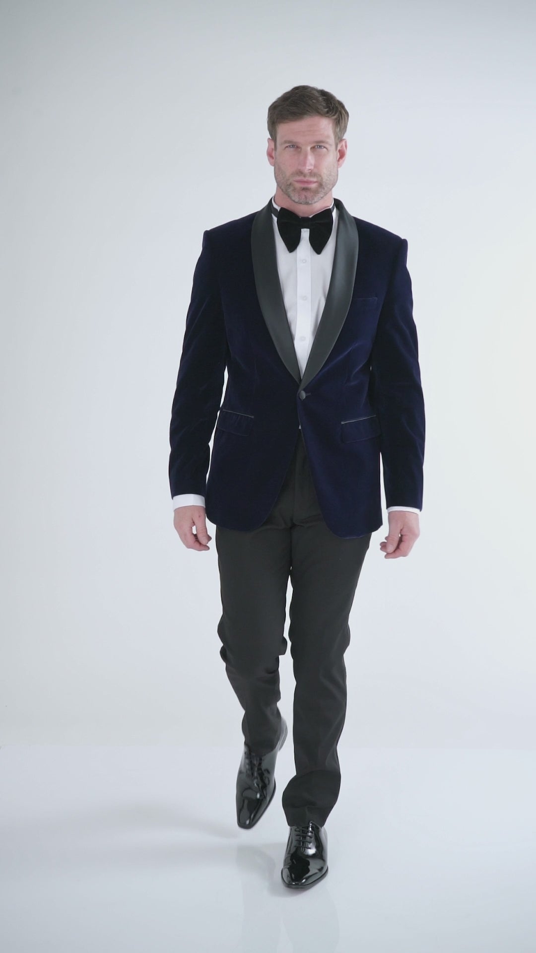 TUXEDO GARY - NAVY SOFT VELVET JACKET