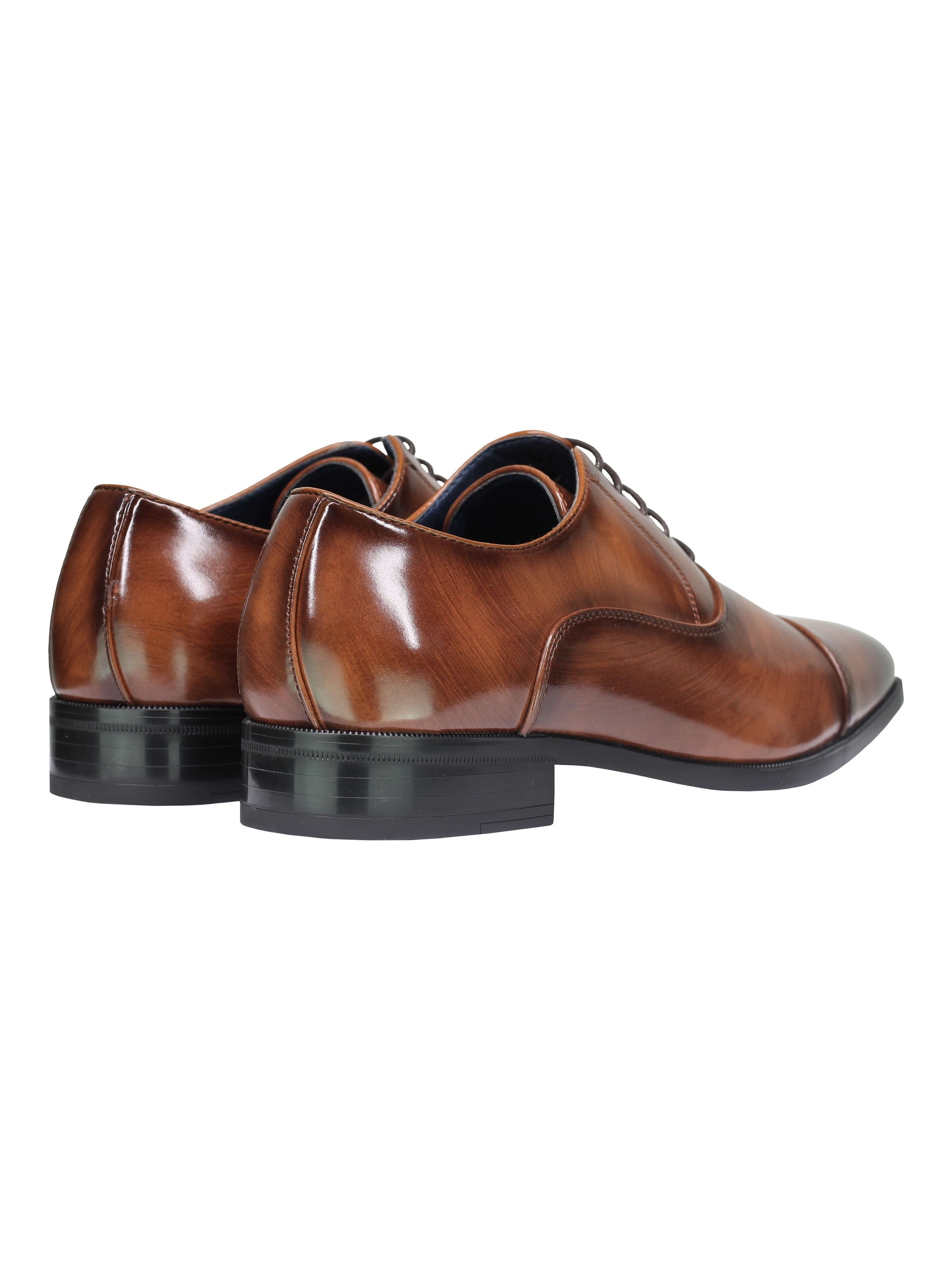 Toe Cap – Classic Oxford Lace-ups