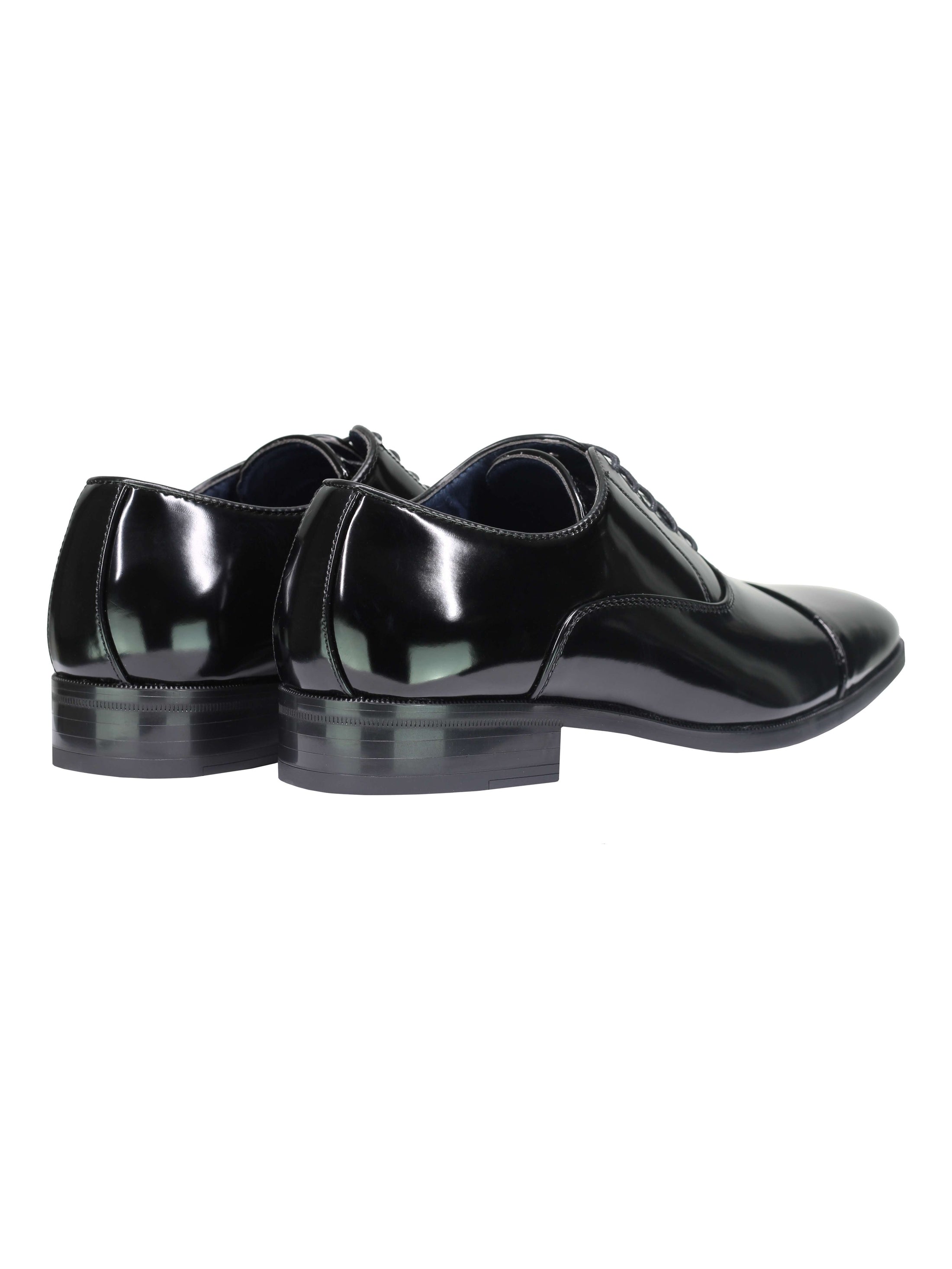 Toe Cap – Classic Oxford Lace-ups