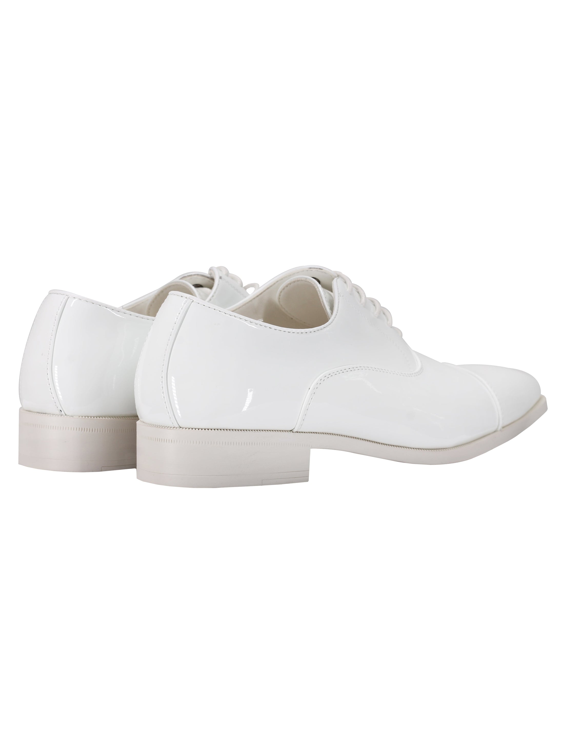 WHITE OXFORD LACEUP SHOES