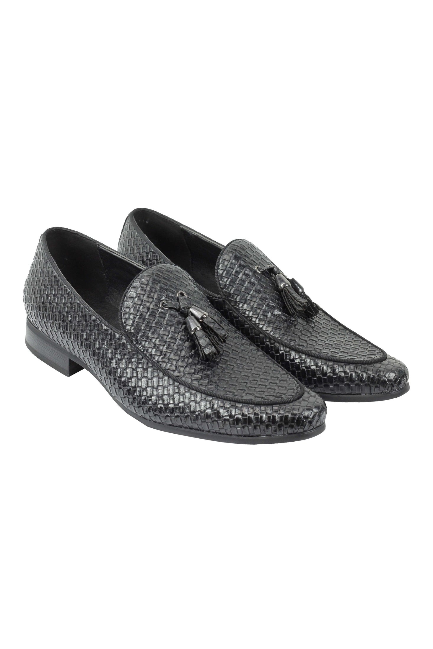 FAUX LEATHER TASSEL MOCCASIN LOAFERS IN BLACK