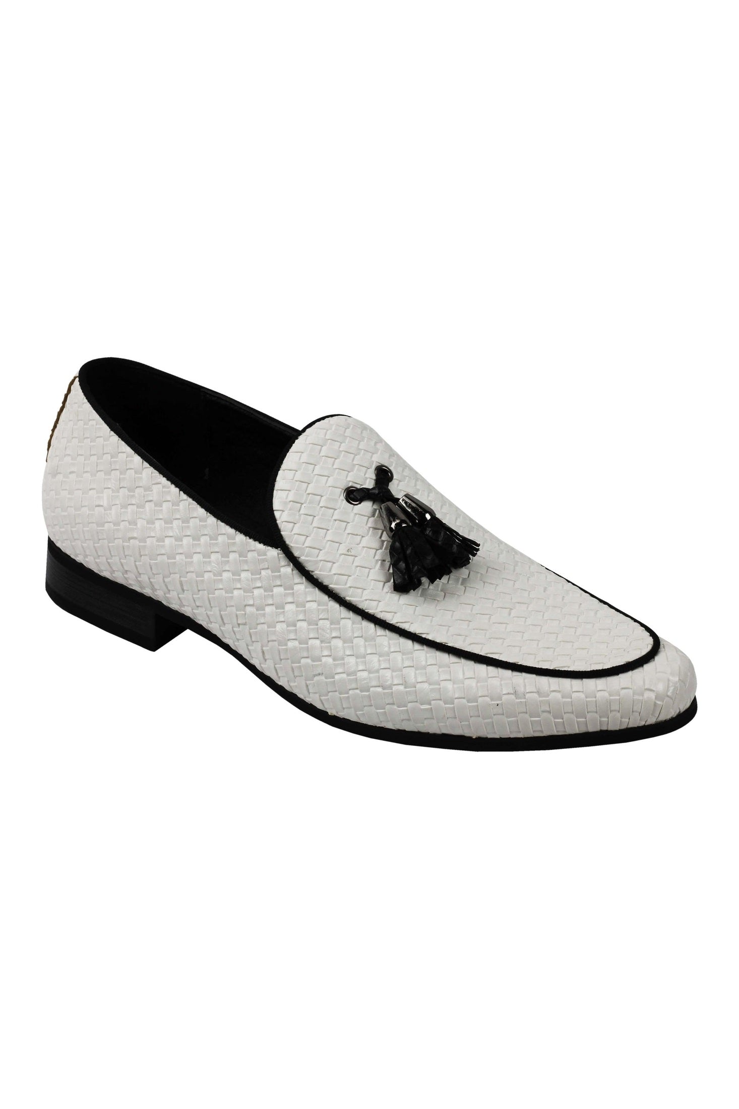 RETRO TASSEL MOCCASIN LOAFERS IN WHITE