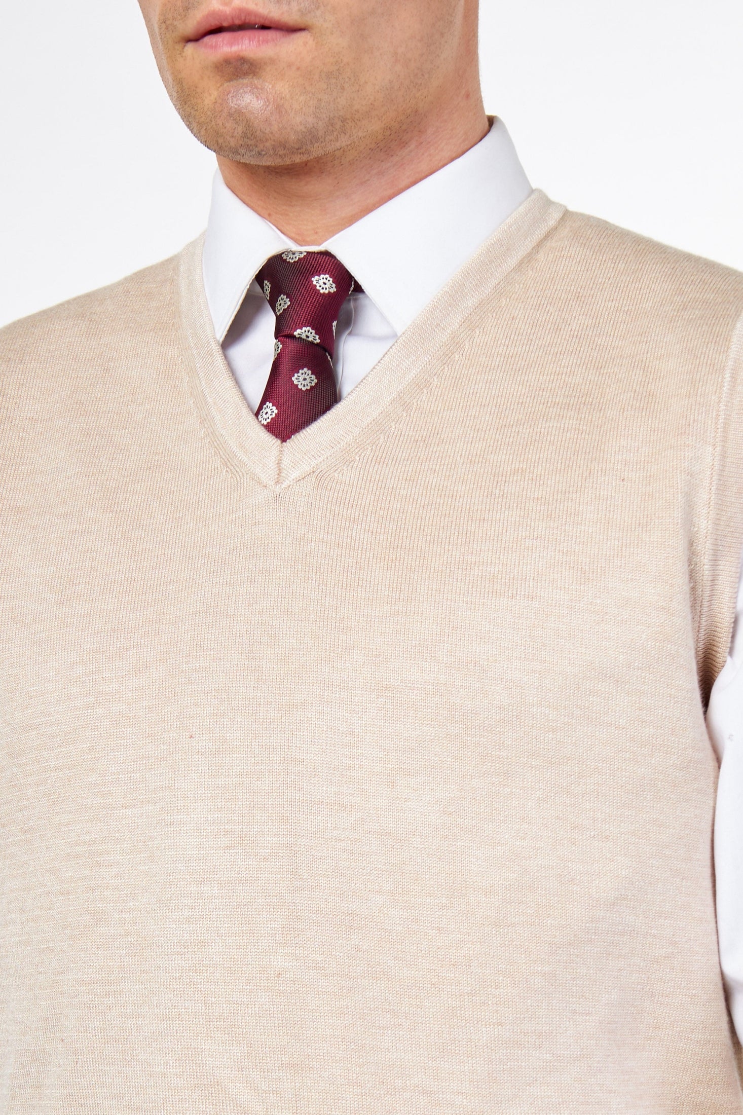 KNITTED COTTON CREAM SLEEVELESS JUMPER V-NECK VEST