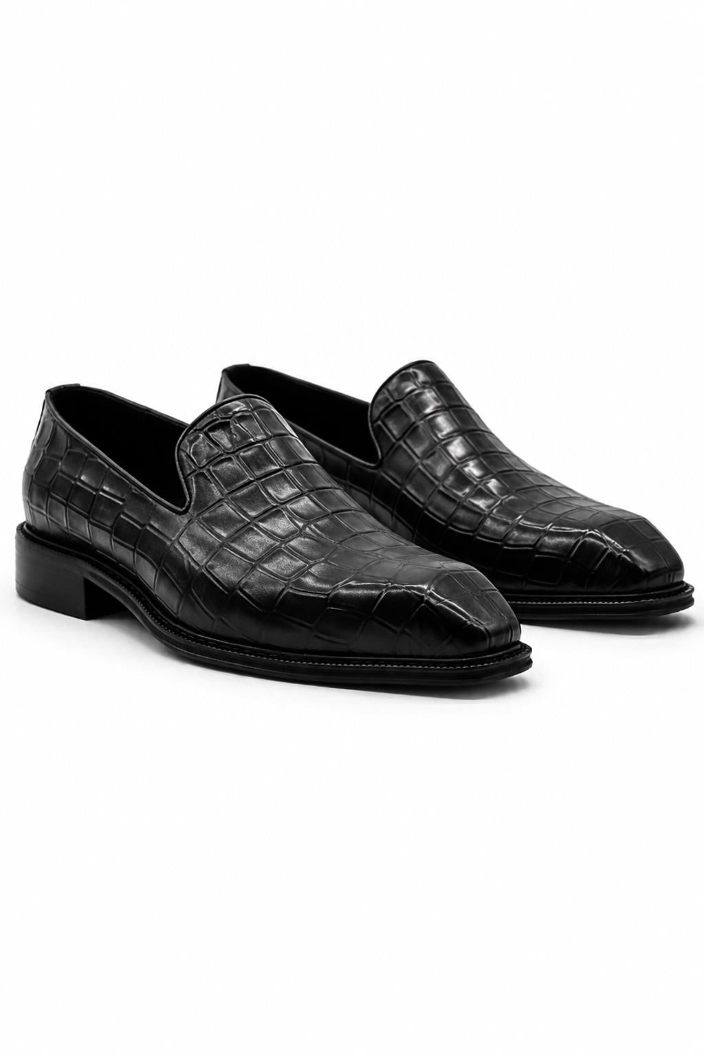 ELBA Men’s Grey Croc Embossed Leather Chisel Toe Loafers