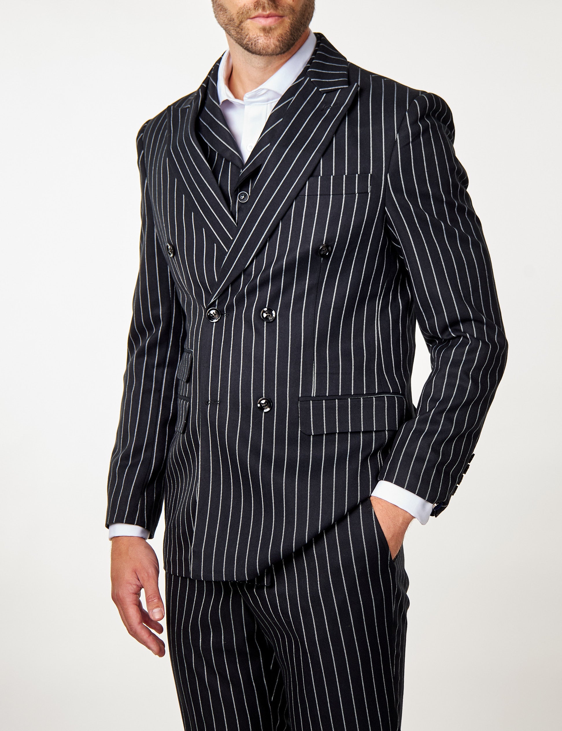 ALFRED – SCHWARZER ZWEIREIHIGER NADELSTREIFENBLAZER