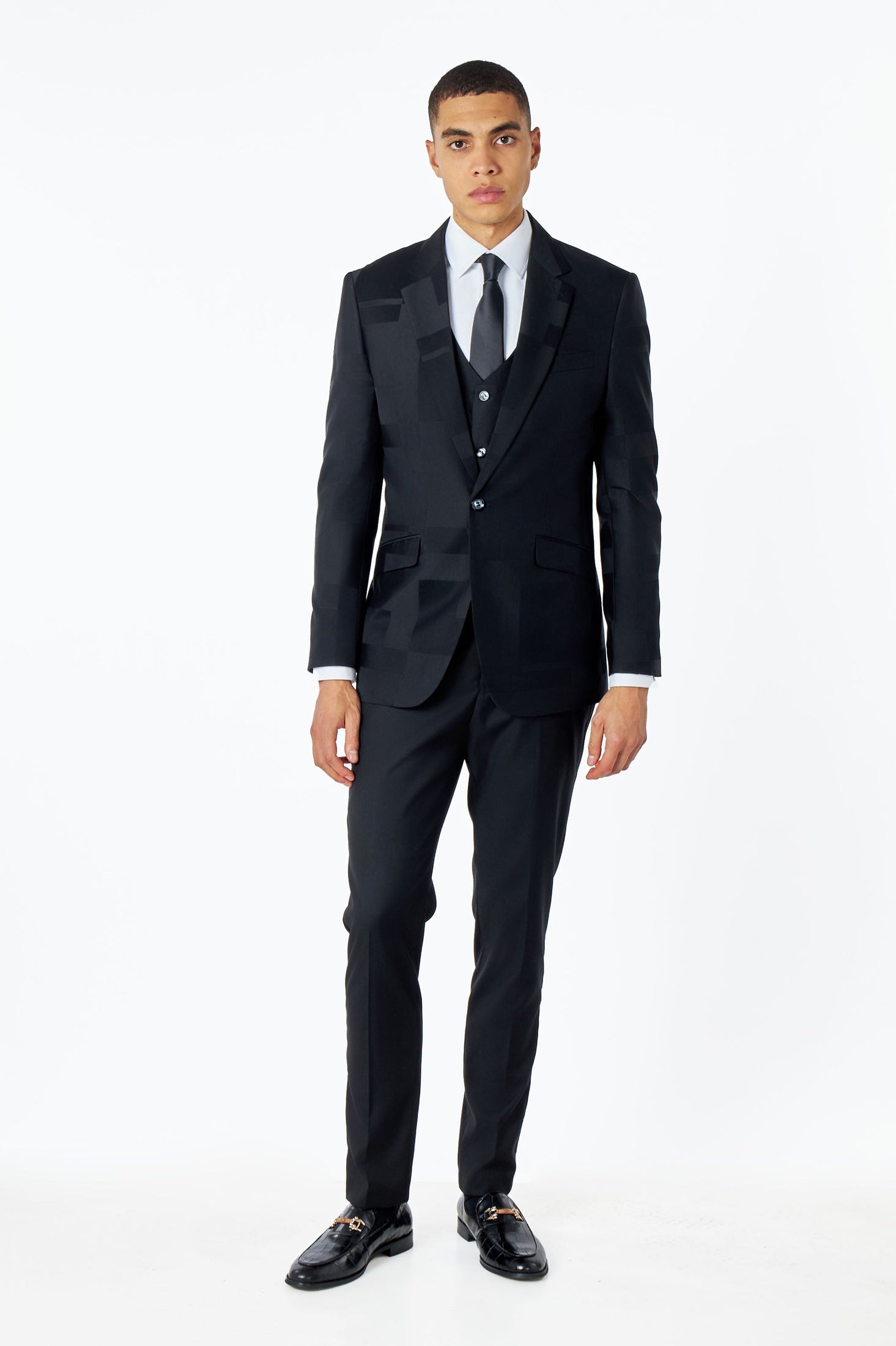 GEO PATTERN DETAILED BLACK 3 PIECE SUIT