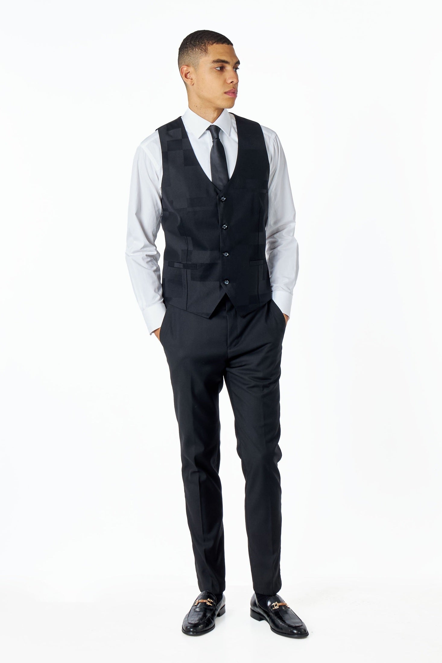 GEO PATTERN DETAILED BLACK 3 PIECE SUIT