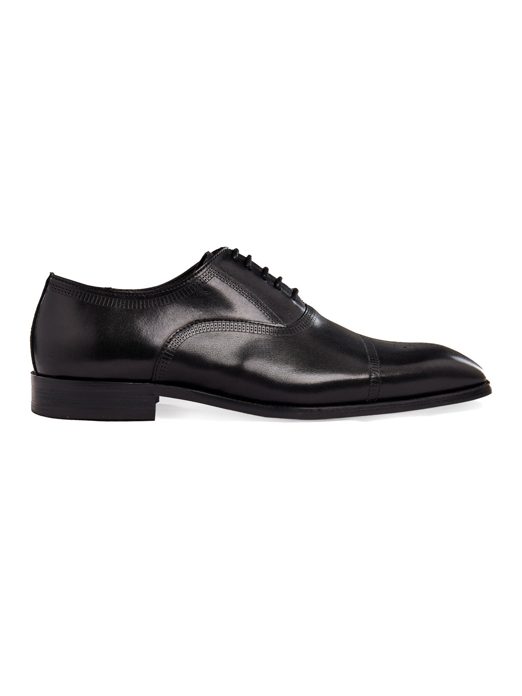 BLACK LEATHER OXFORD BROGUE SHOES