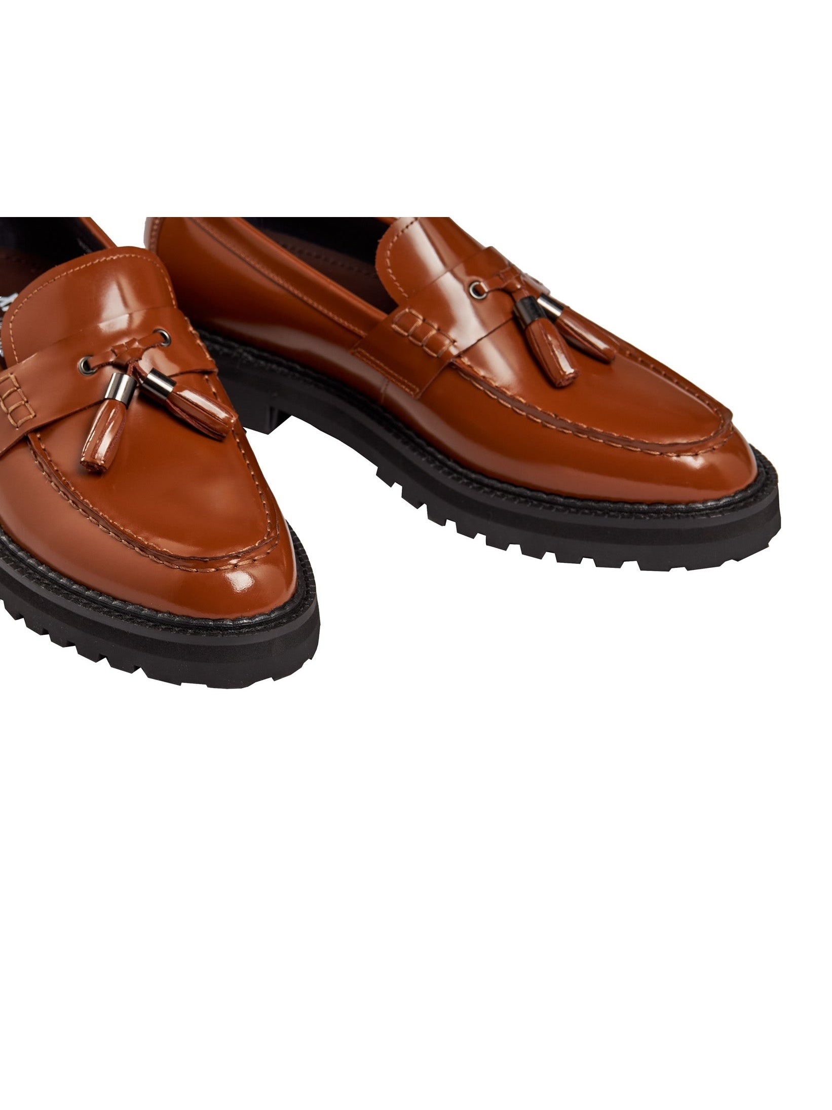 TAN PATENT LEATHER TASSEL LOAFERS