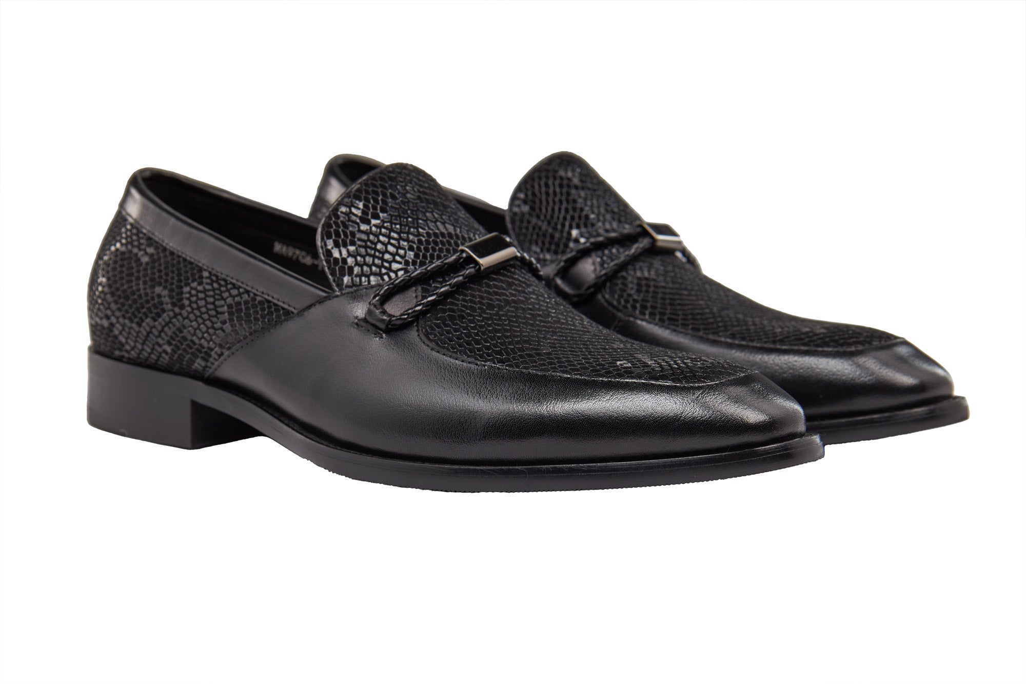 BLACK LEATHER PRINTED LOAFERS