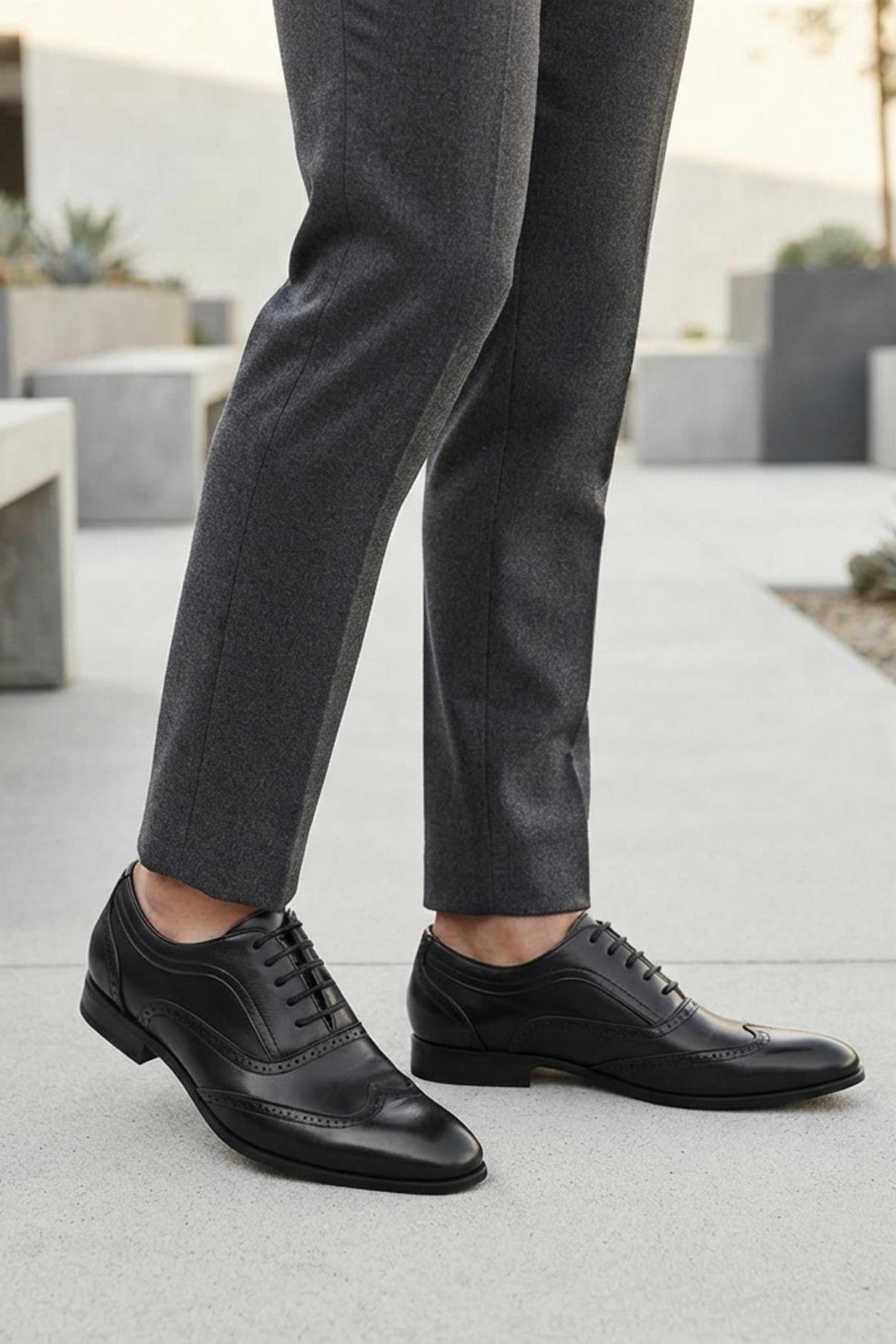 Men's Black Wingtip Brogue Oxford Formal Shoes