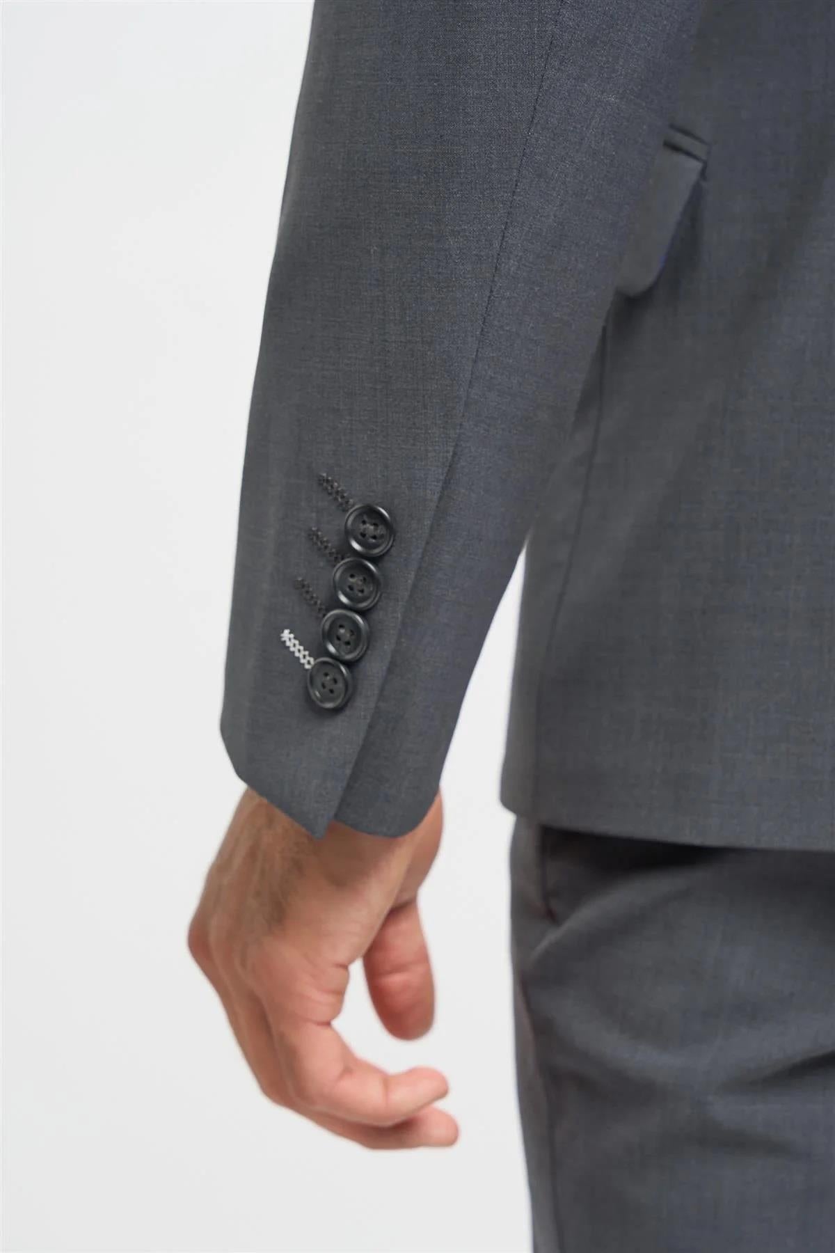Cavani Bond Wool Rich Charcoal Double Breasted 2 Piece Suit