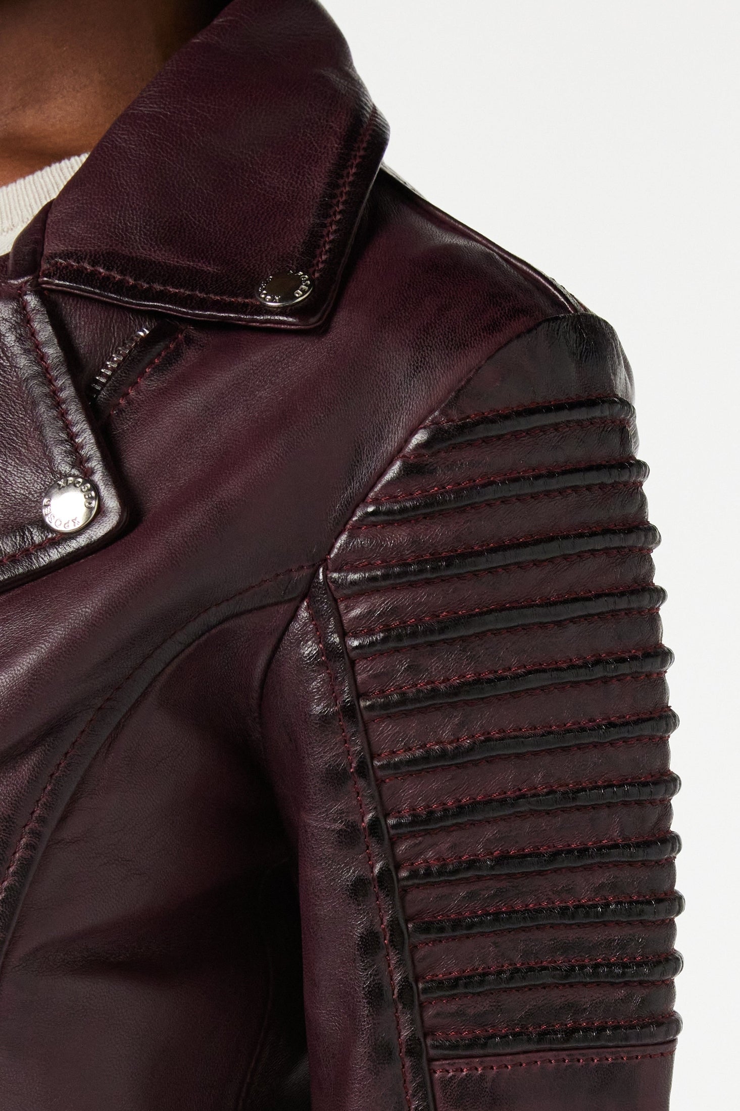 Ladies Retro Leather Biker Jacket in Burgundy