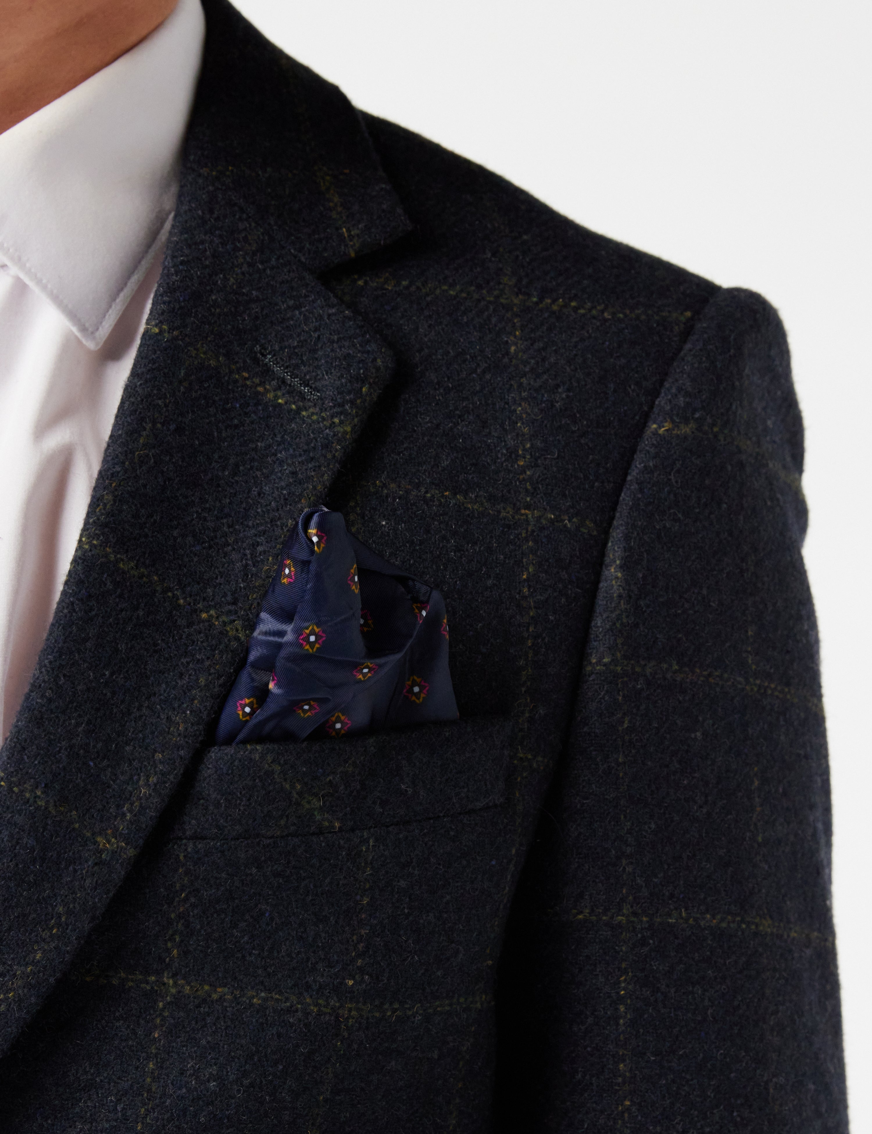 TWEED NAVY CHECK SUIT JACKET & WAISTCOAT