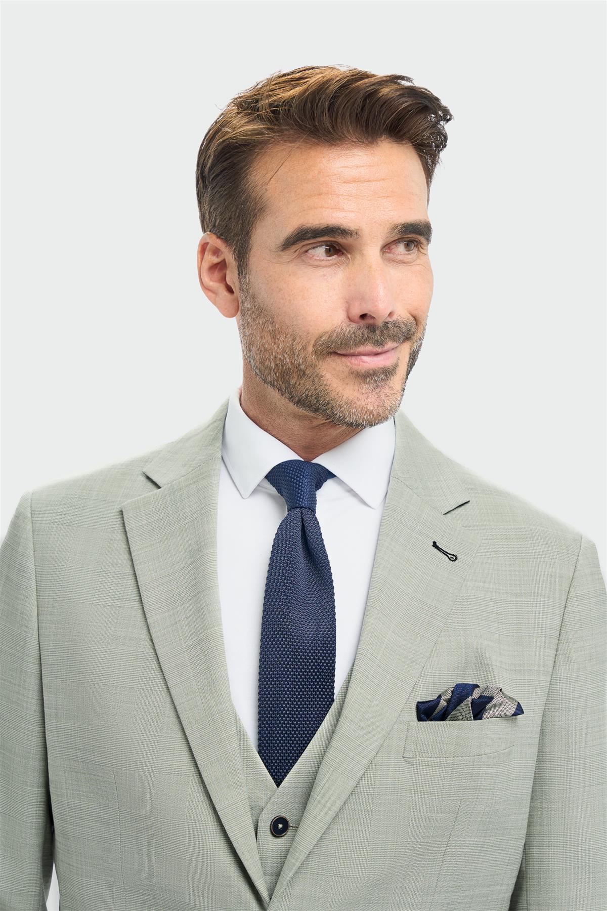 Cavani Camden Sage Green Men’s 3-Piece Suit – Tailored