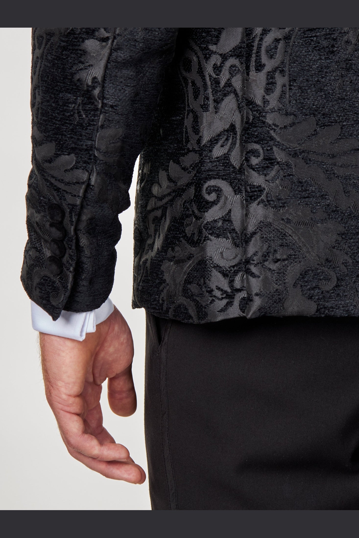 GLEN - Black Floral Foliage Jacquard Tuxedo Jacket