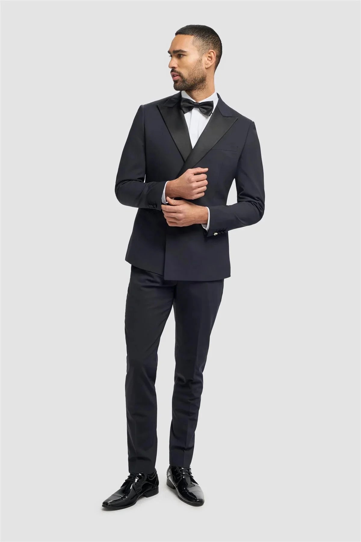 Aspen Navy Wool Blend Double Breasted Tuxedo 4-Piece Suit Bundle