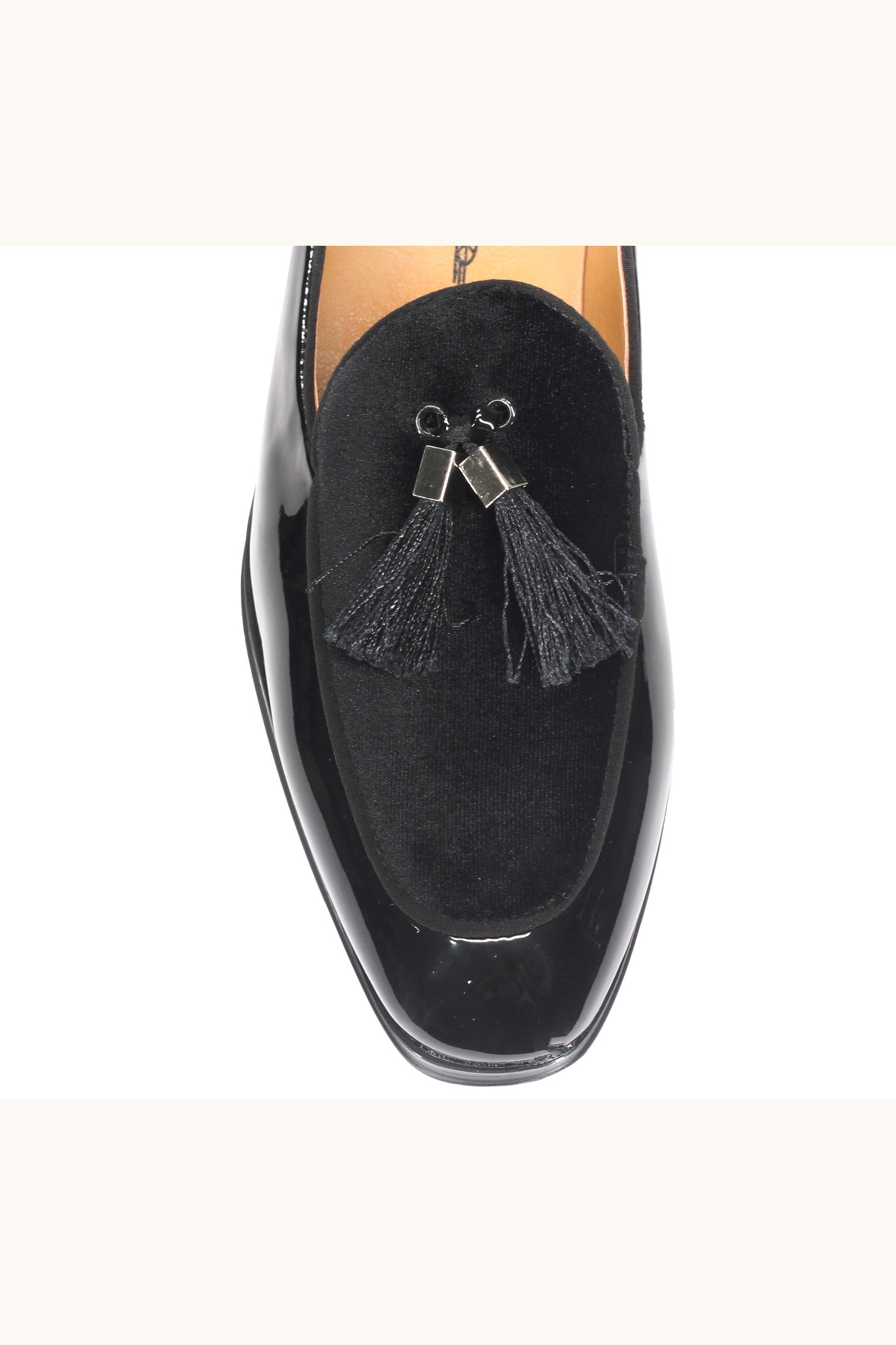 BLACK SHINY FAUX LEATHER TASSEL LOAFERS