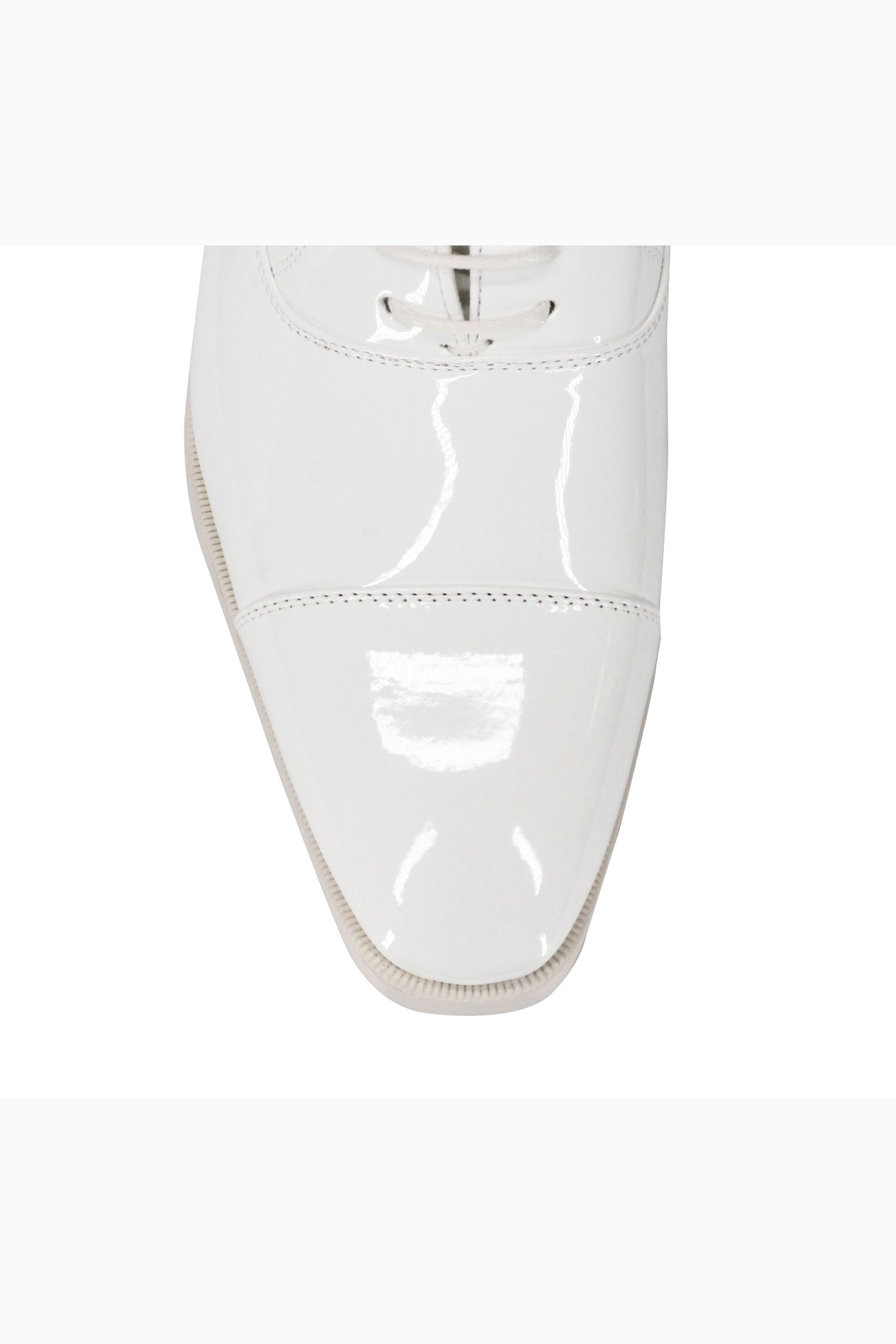 WHITE OXFORD LACEUP SHOES