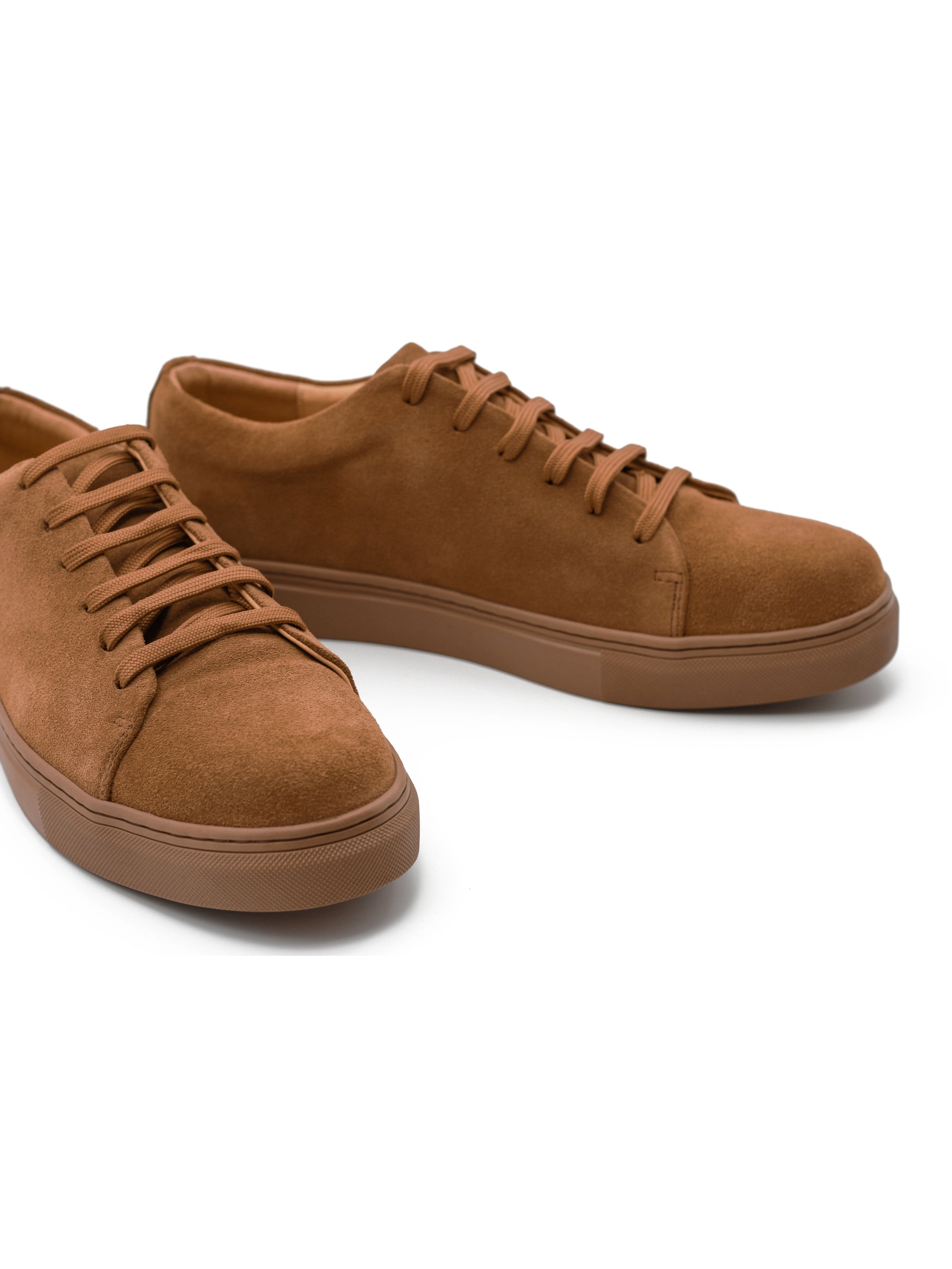 SUEDE LEATHER LACE UP SNEAKERS IN TAN