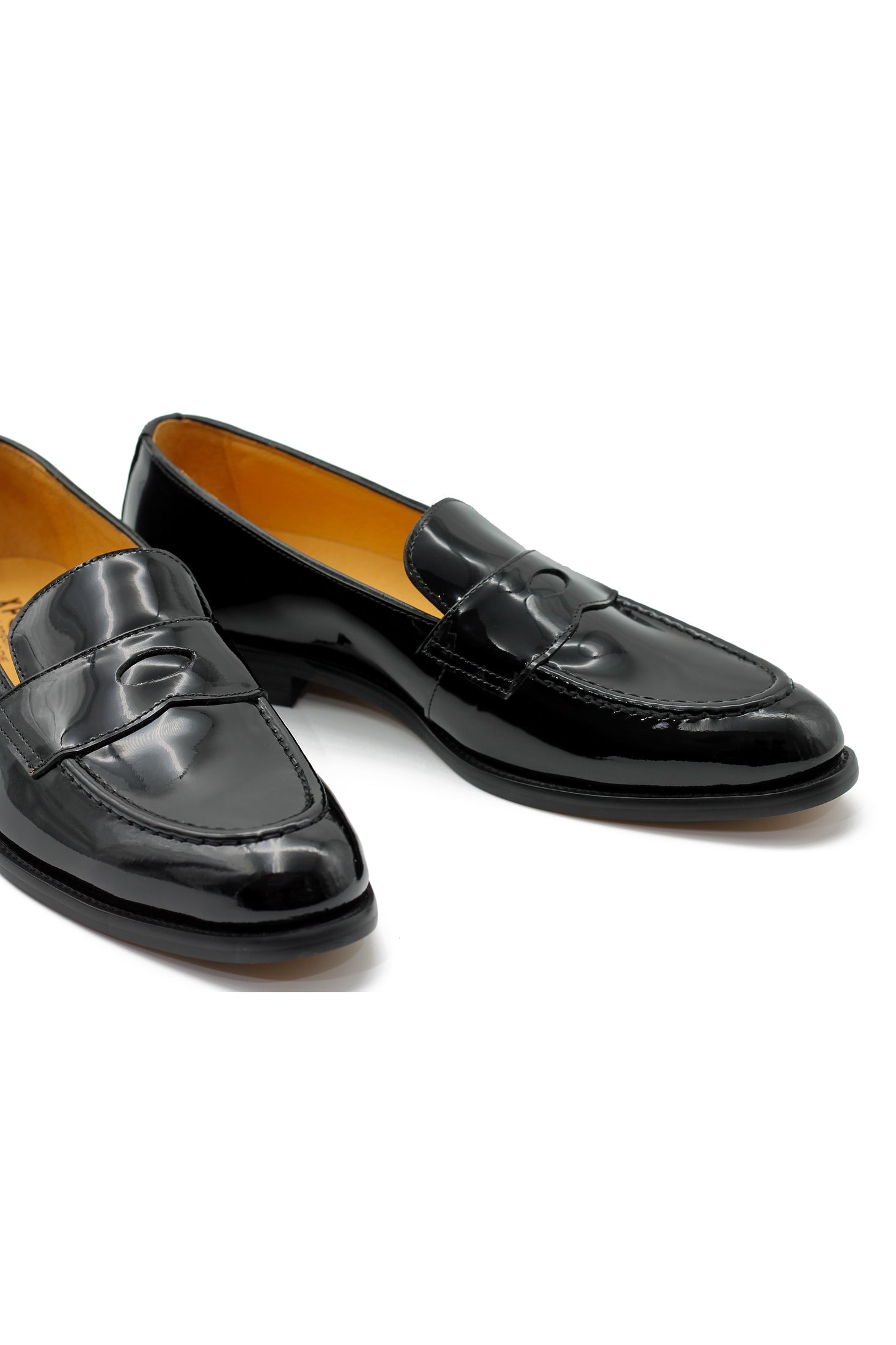 BLACK PATENT LEATHER PENNY LOAFER