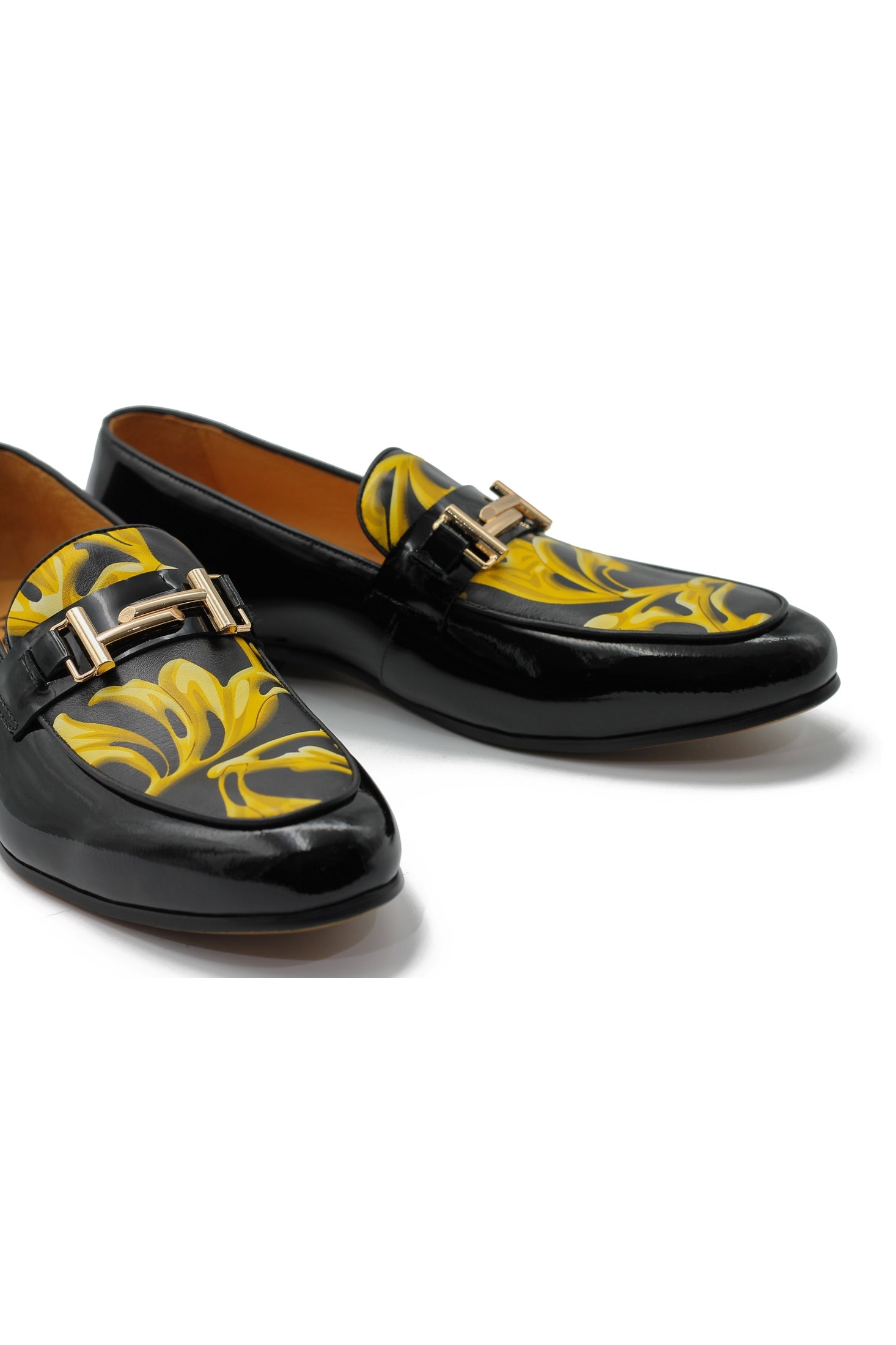 BLACK SHINY GOLD BUCKLE LEATHER LOAFERS