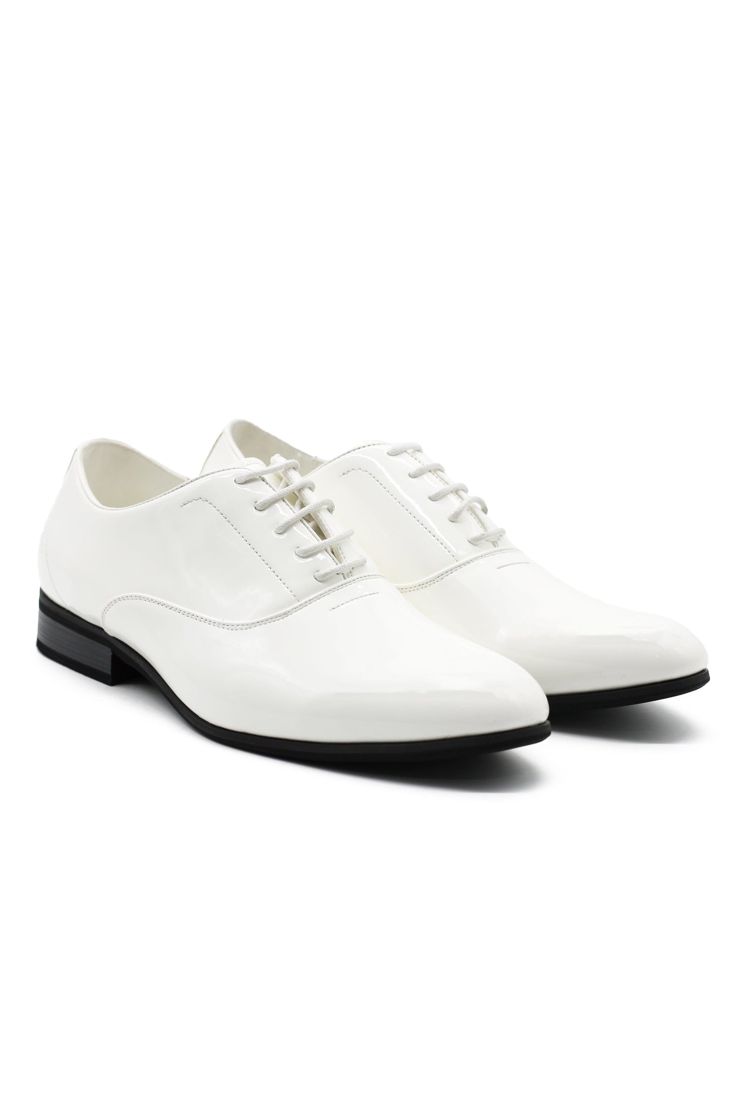 Glossy - Classic Lace Up