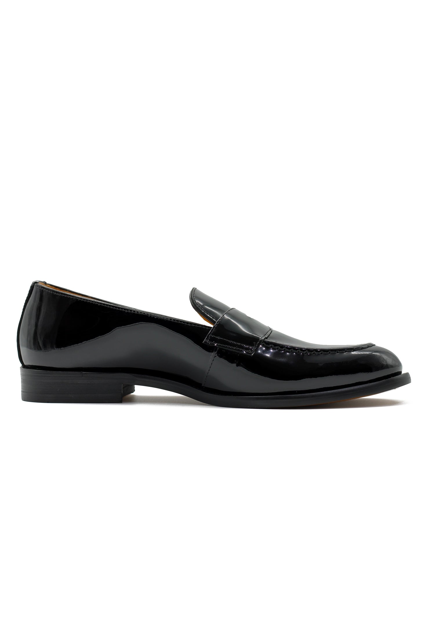 BLACK PATENT LEATHER PENNY LOAFER