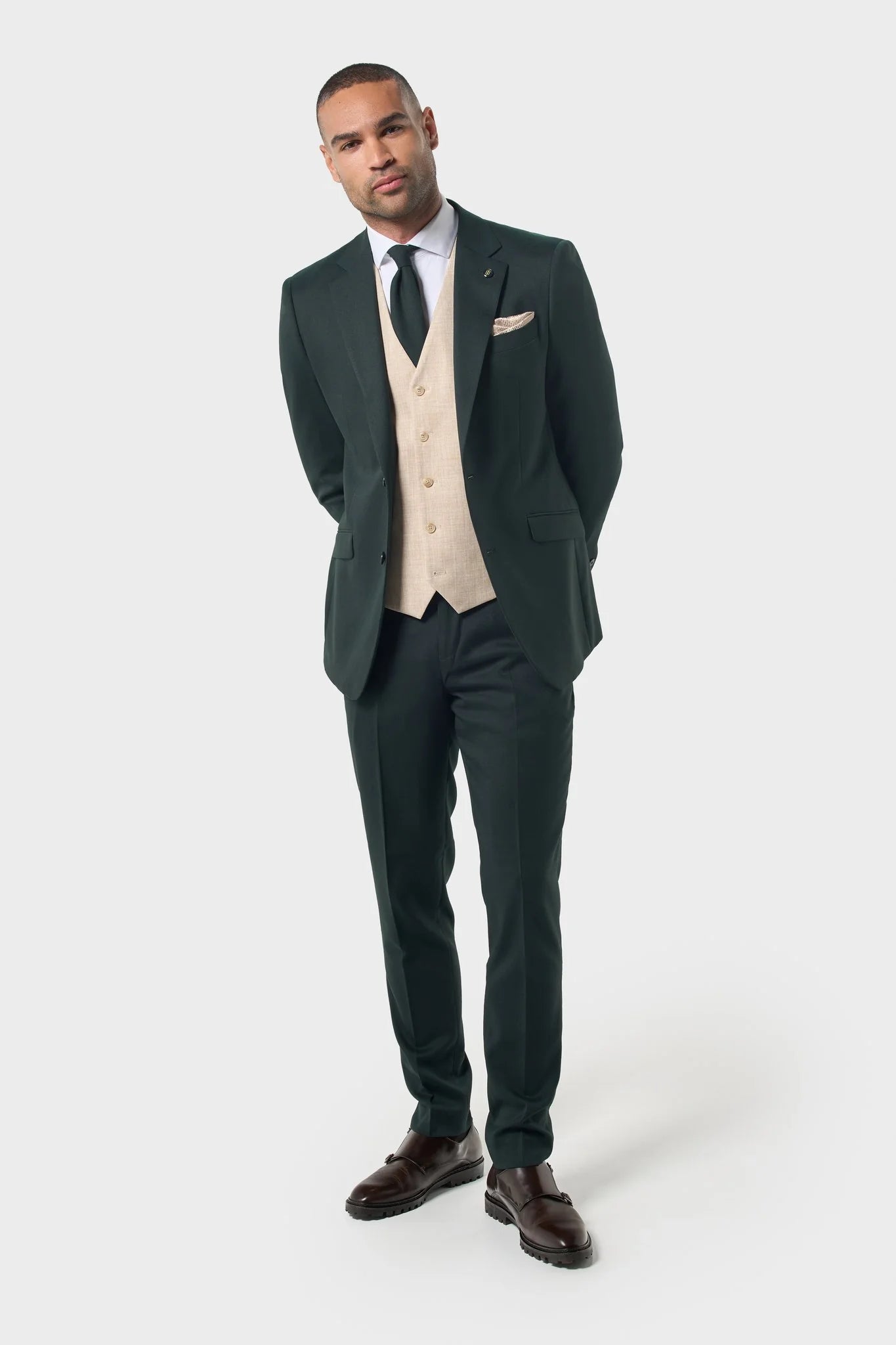 Cavani Malibu Forest Green Suit beige waistcoat