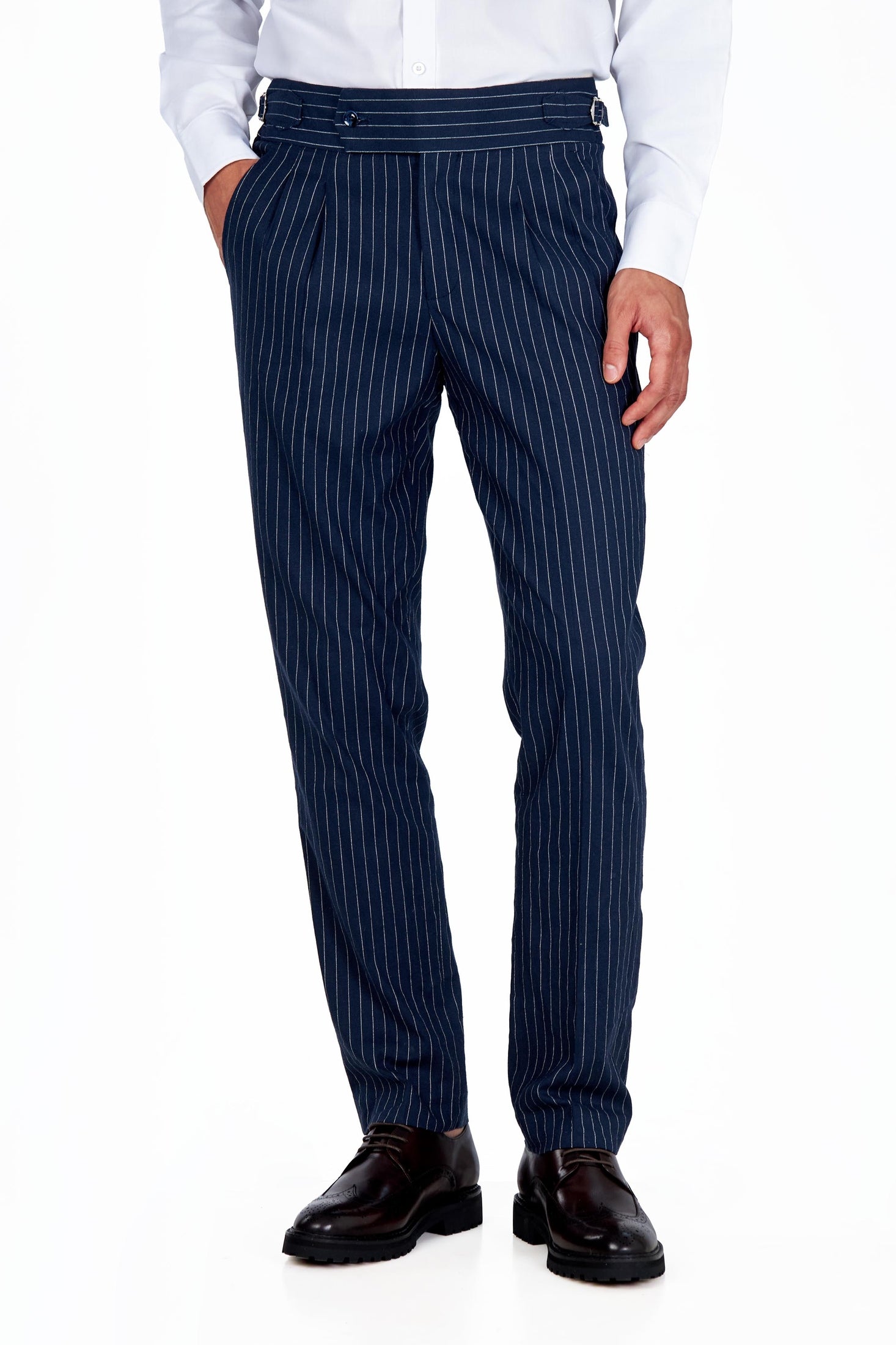 LLYOD – Double Breasted Navy Pinstripe Linen Suit