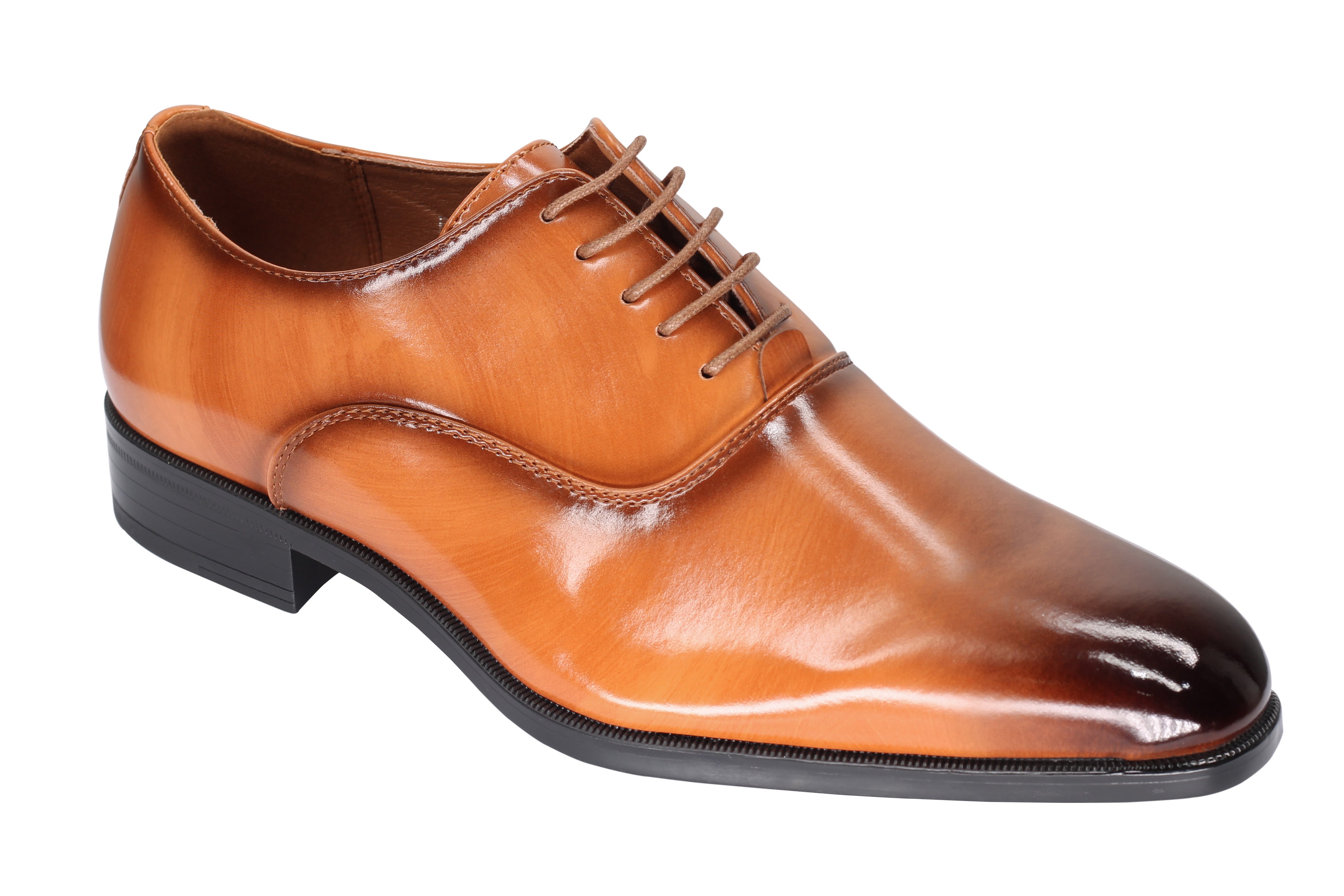 POLISHED OXFORD LACEUP SHOES