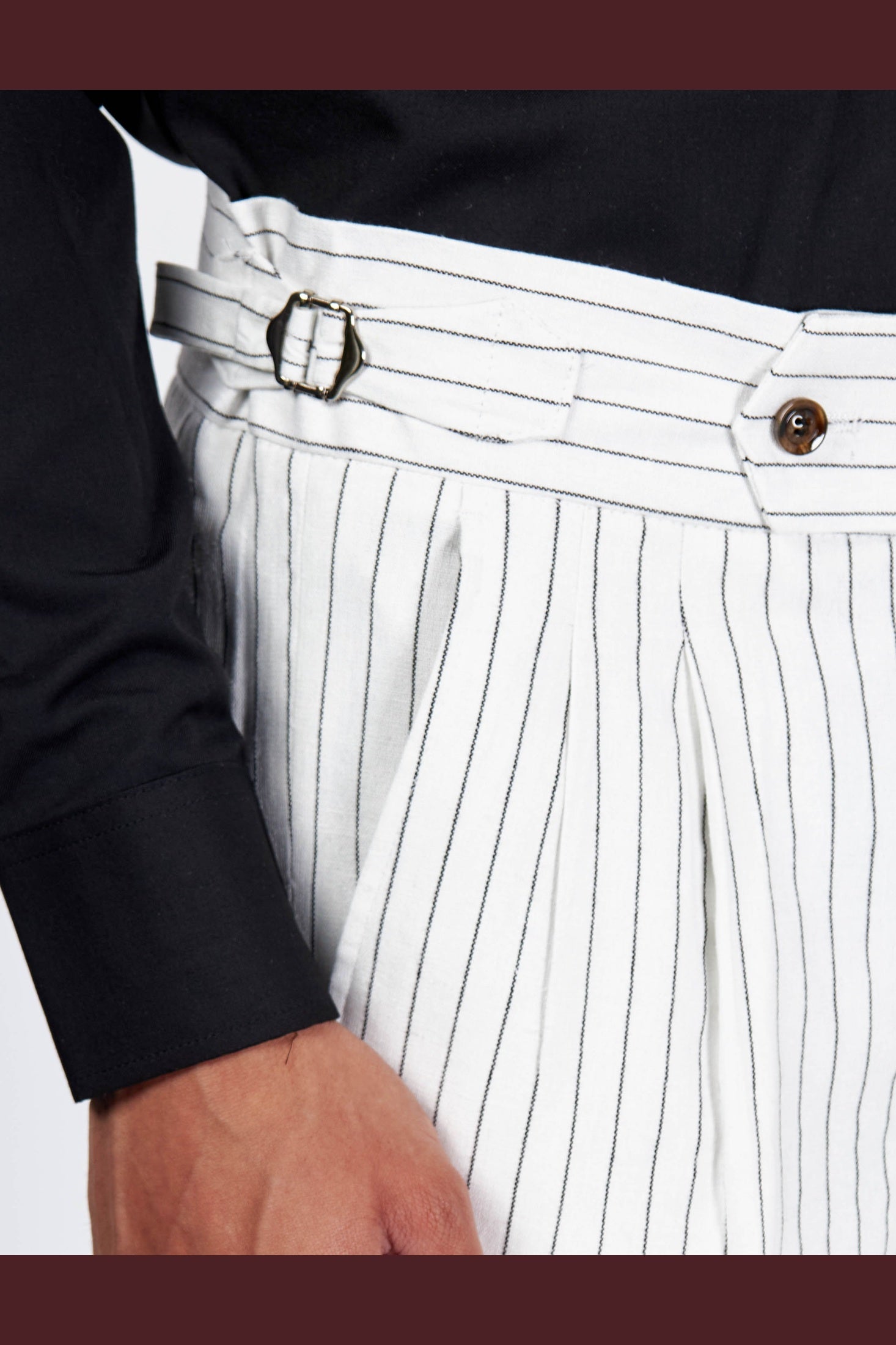 LLYOD Double Breasted Pinstripe Linen Suit