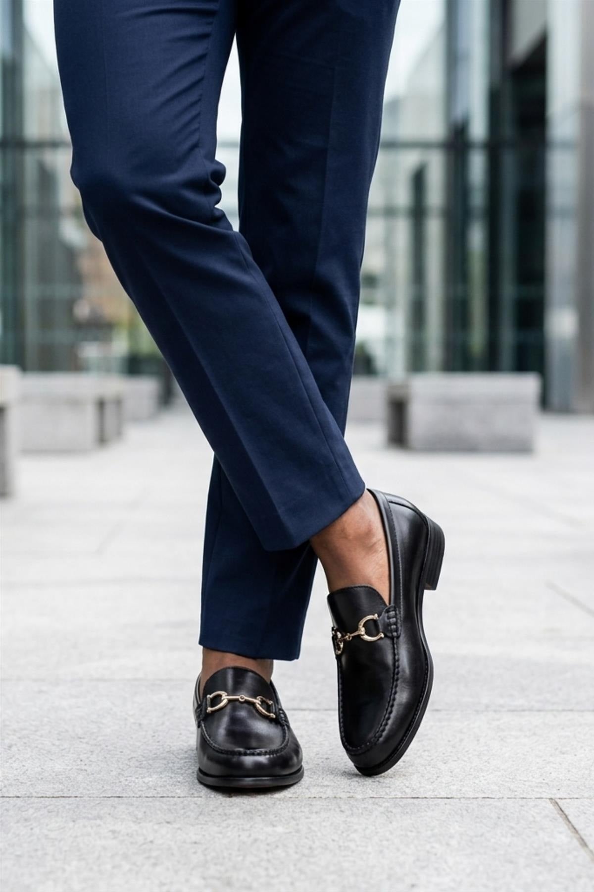 ARLO Men’s Black Polished Leather Gold Buckle Dress Loafers